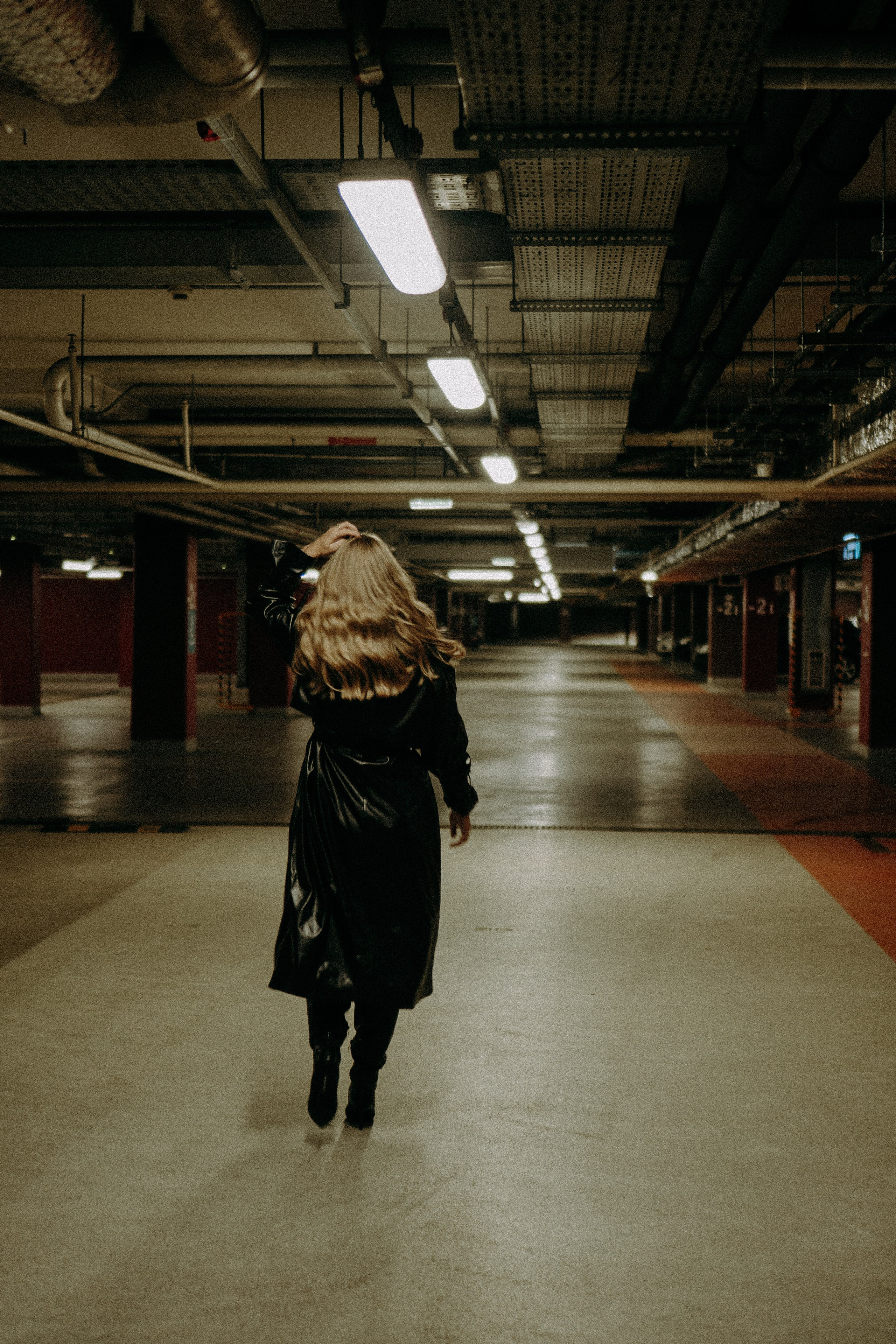 НА ПАРКОВКЕ. Профессиональный фотограф, Санкт-Петербург — Виктория Богомолова