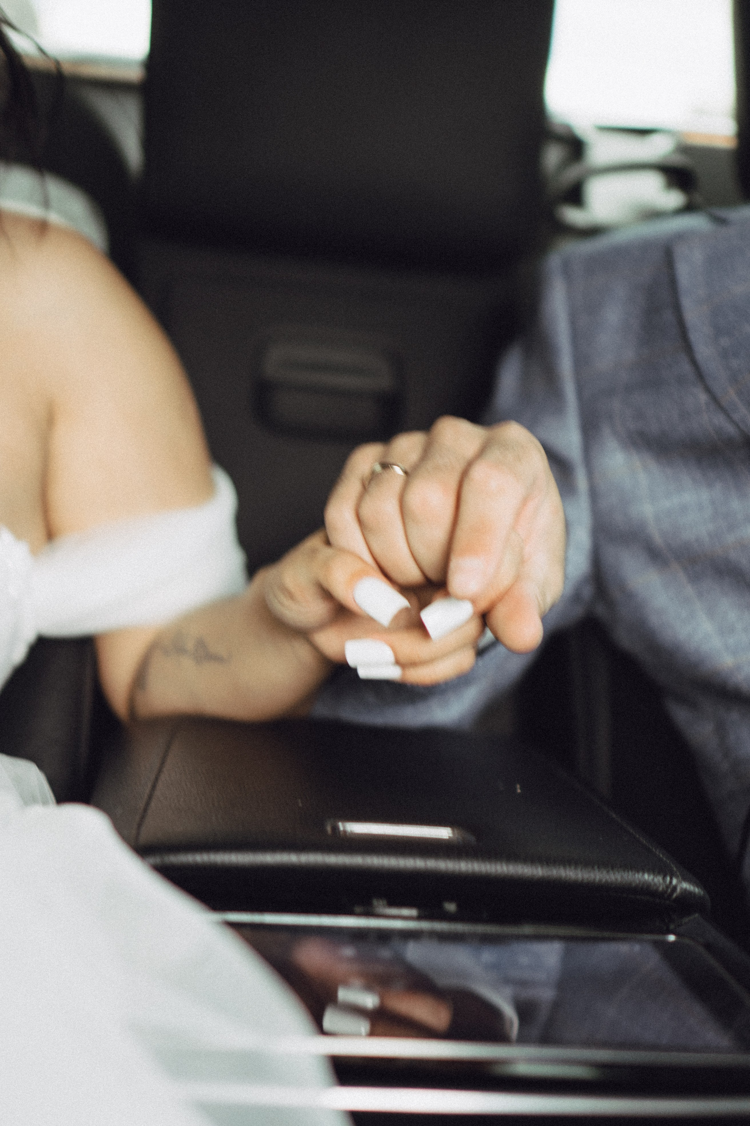 СВАДЕБНАЯ ПРОГУЛКА РЕСТОРАН МЫ ЖЕ НА ТЫ И ФОТОСЕССИИЯ С АВТОМОБИЛЕМ. Профессиональный фотограф, Санкт-Петербург — Виктория Богомолова