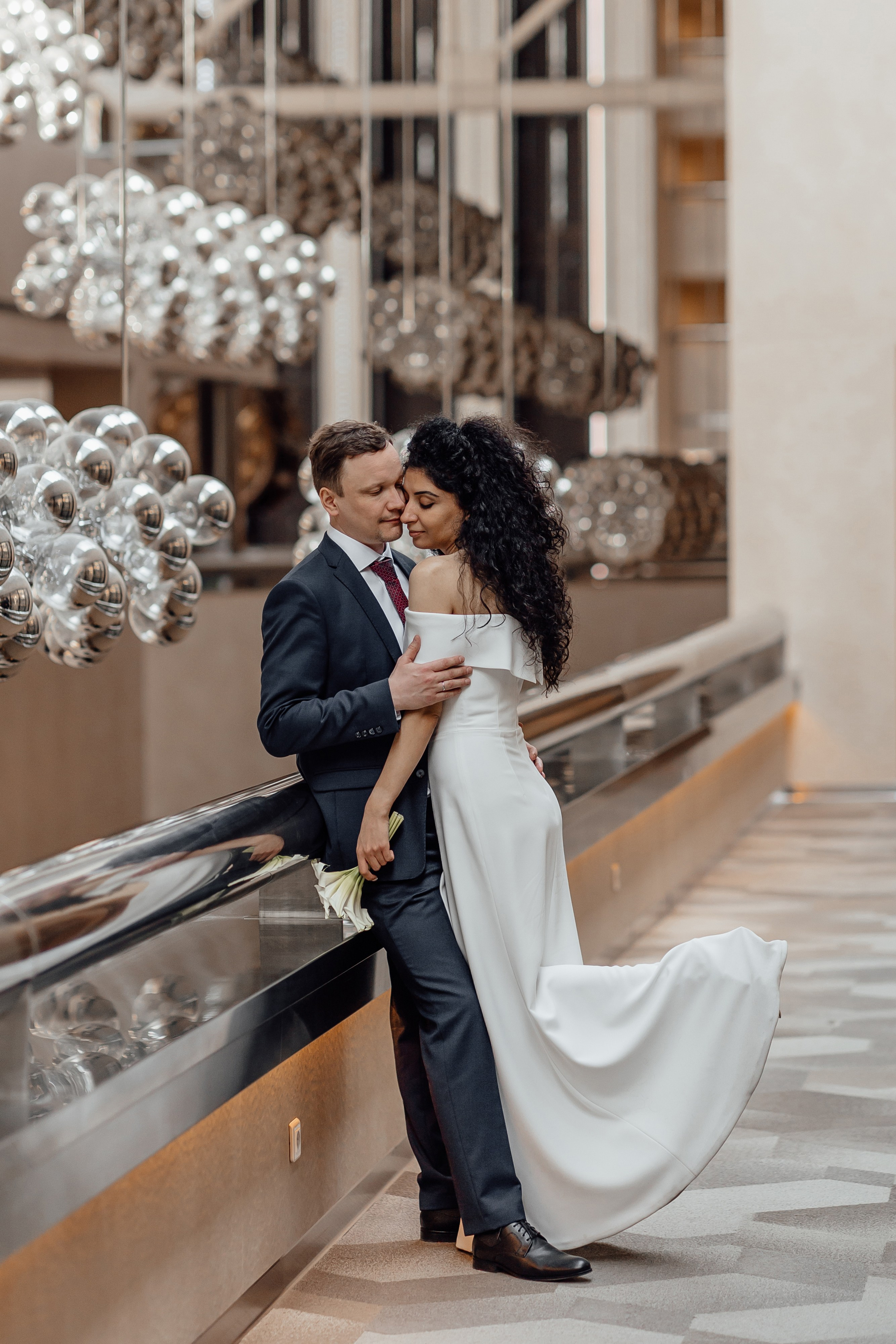 свадебная фотосессия crowne plaza moscow WTC