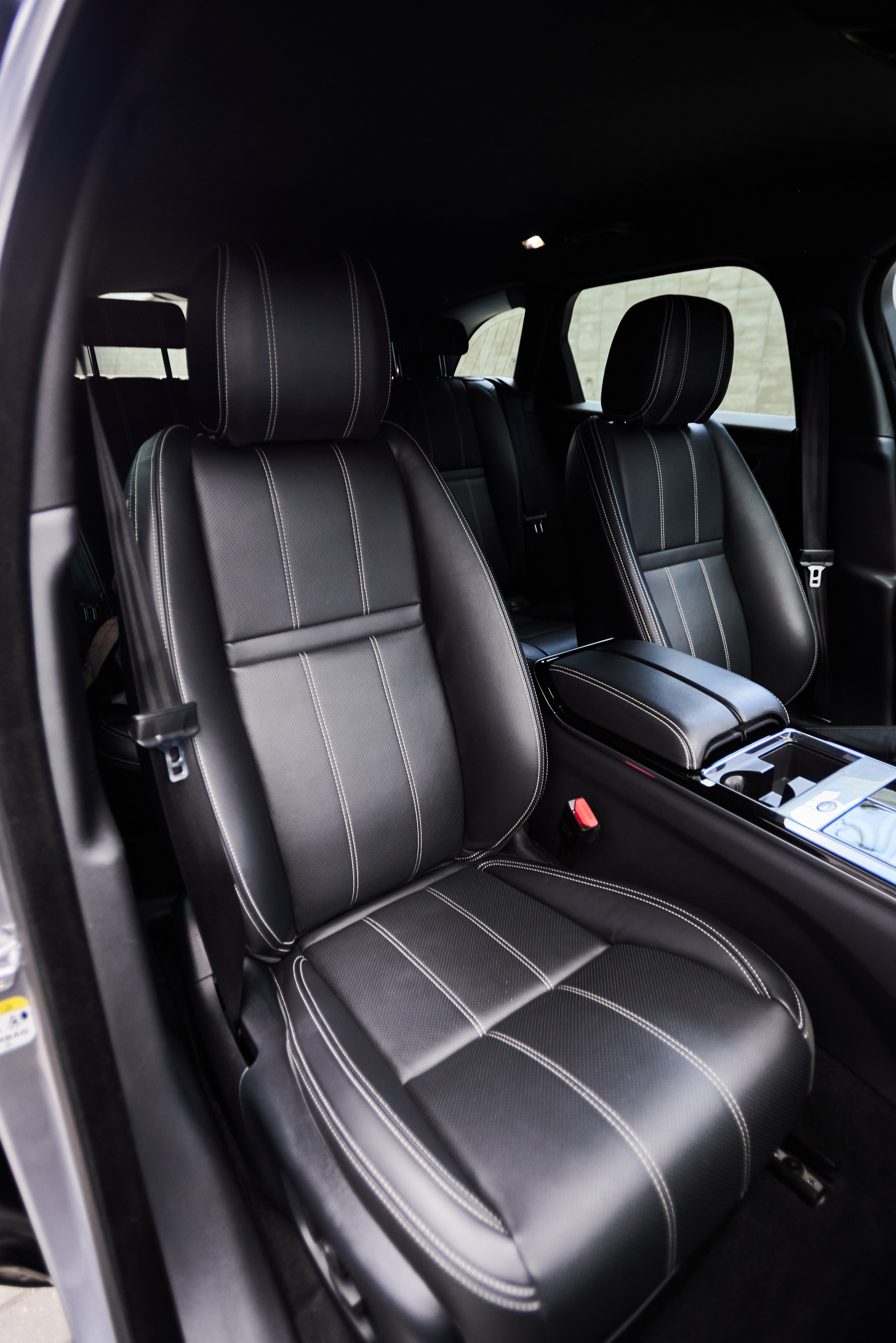 Range Rover Vilar. Автомобильный и интерьерный фотограф в Минске Александр Тагаев