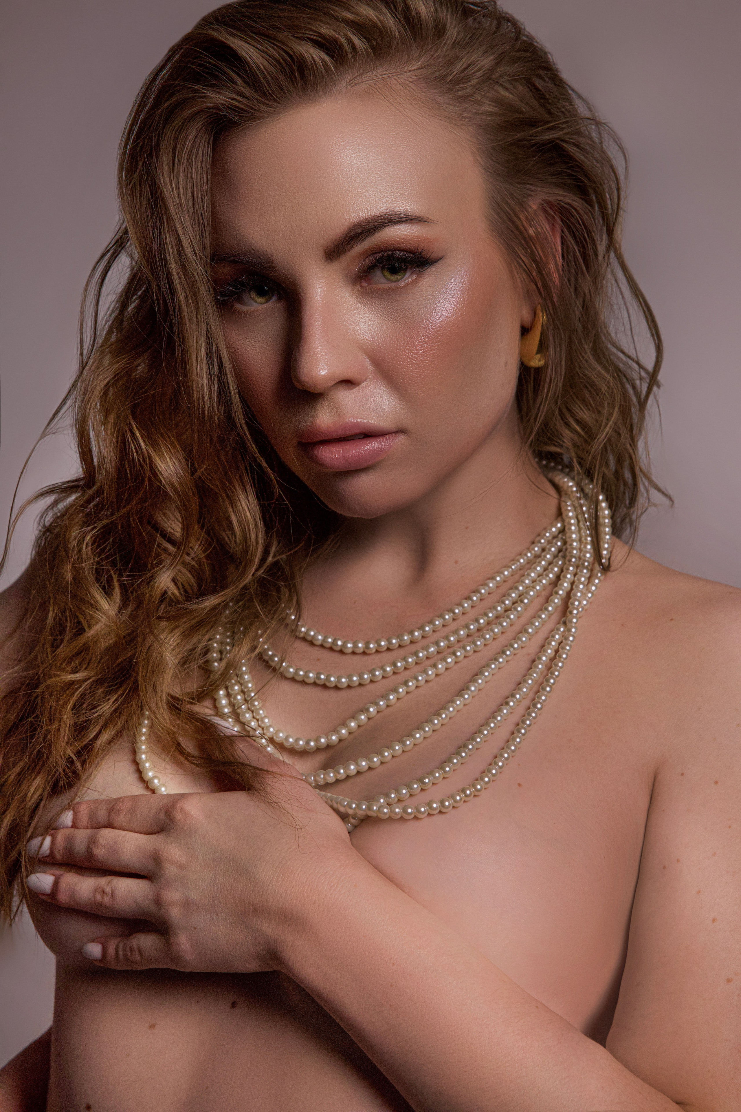 FASHION. Professional Worldwide Retoucher Retouch.Allusory