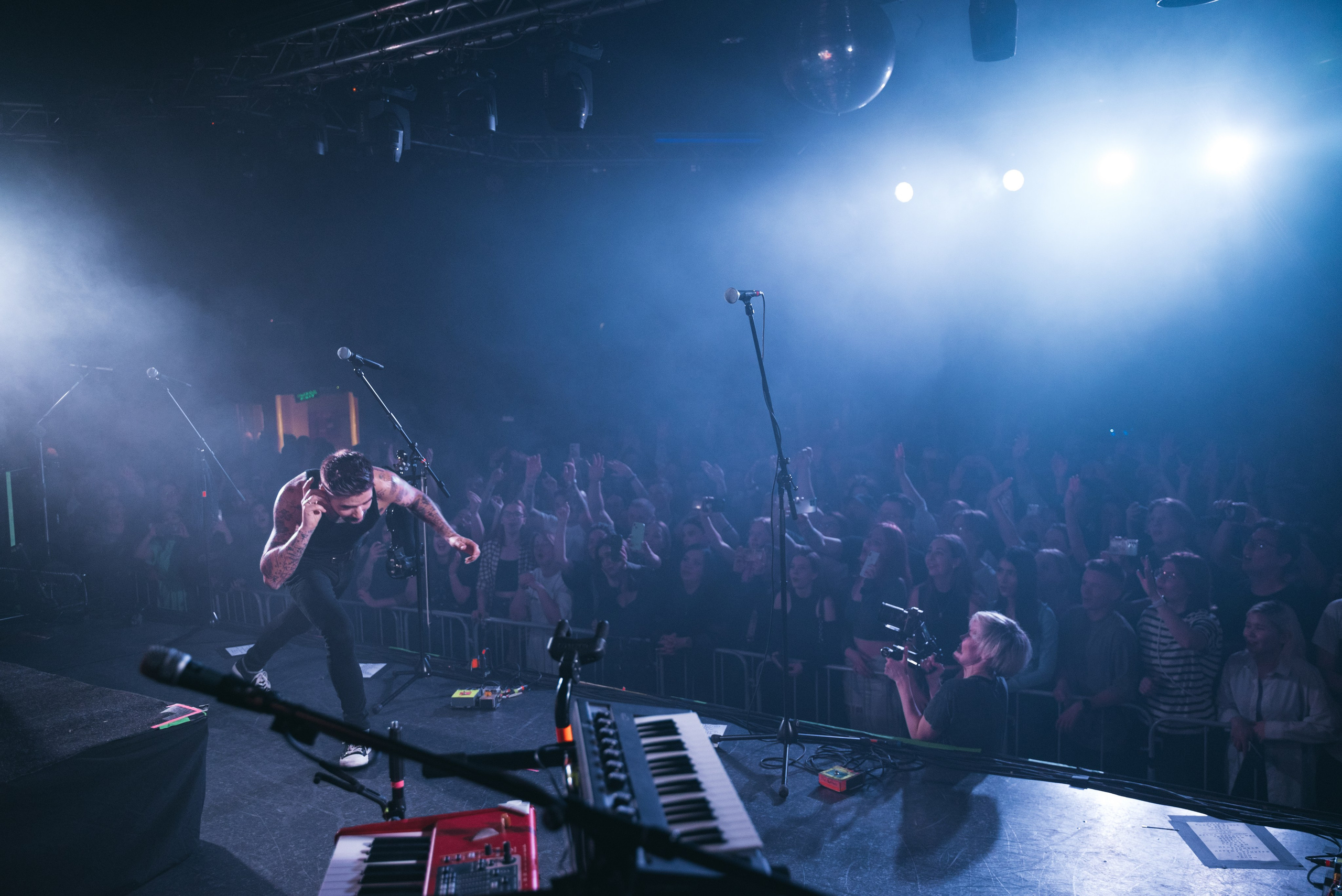 Концерт группы «The Hatters» 4.04.24. Репортажный и свадебный фотограф в Сургуте