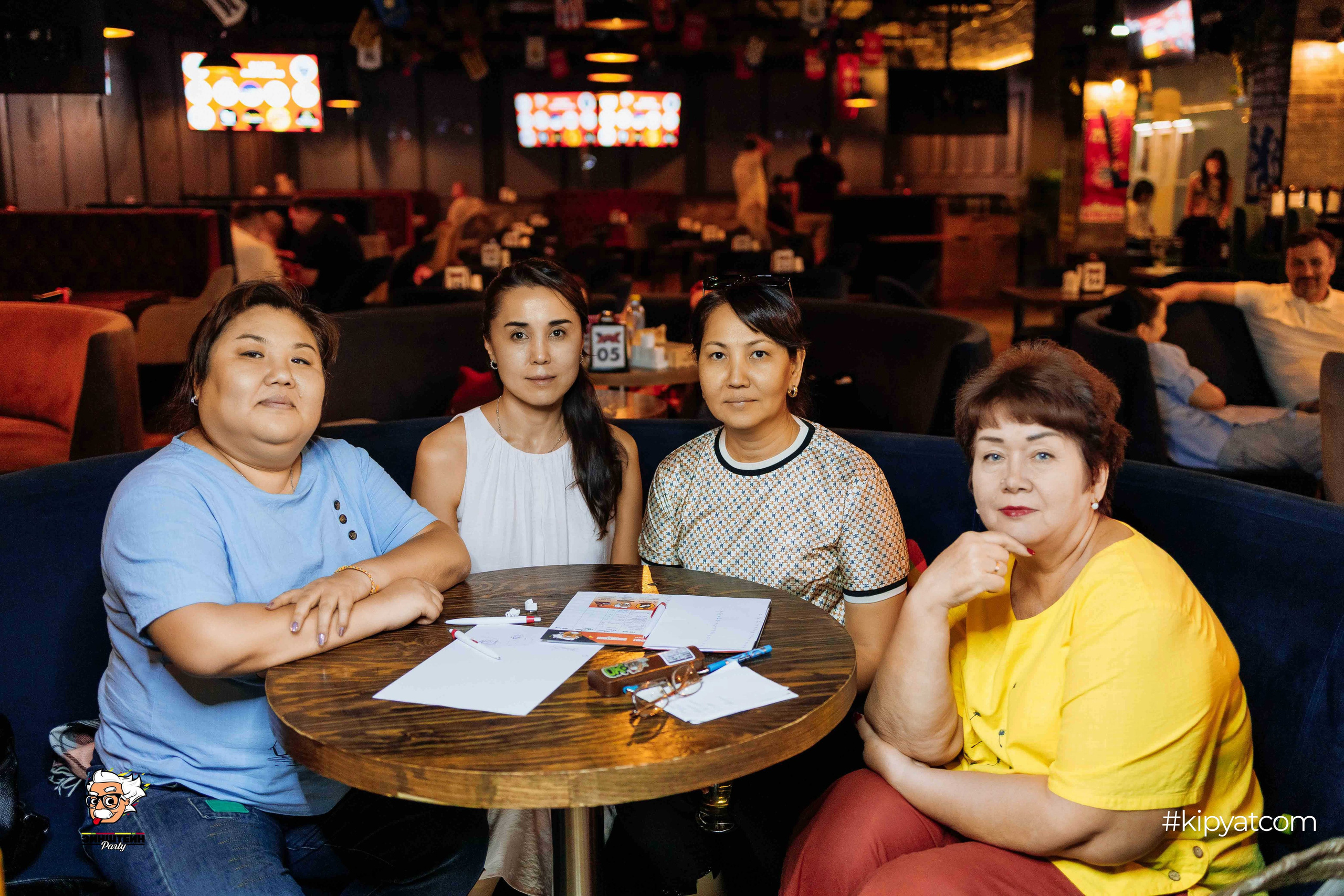 Эйнштейн Party