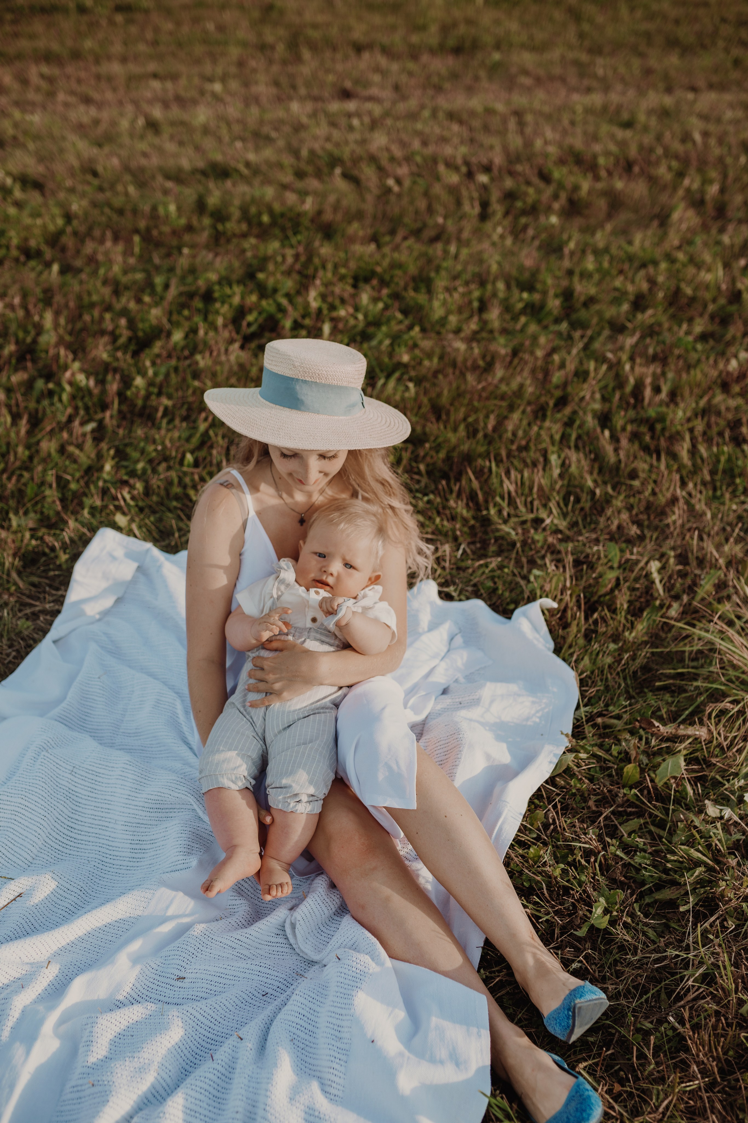 Арина, Максим, Иван. Контент–фотограф | Леся Лесная