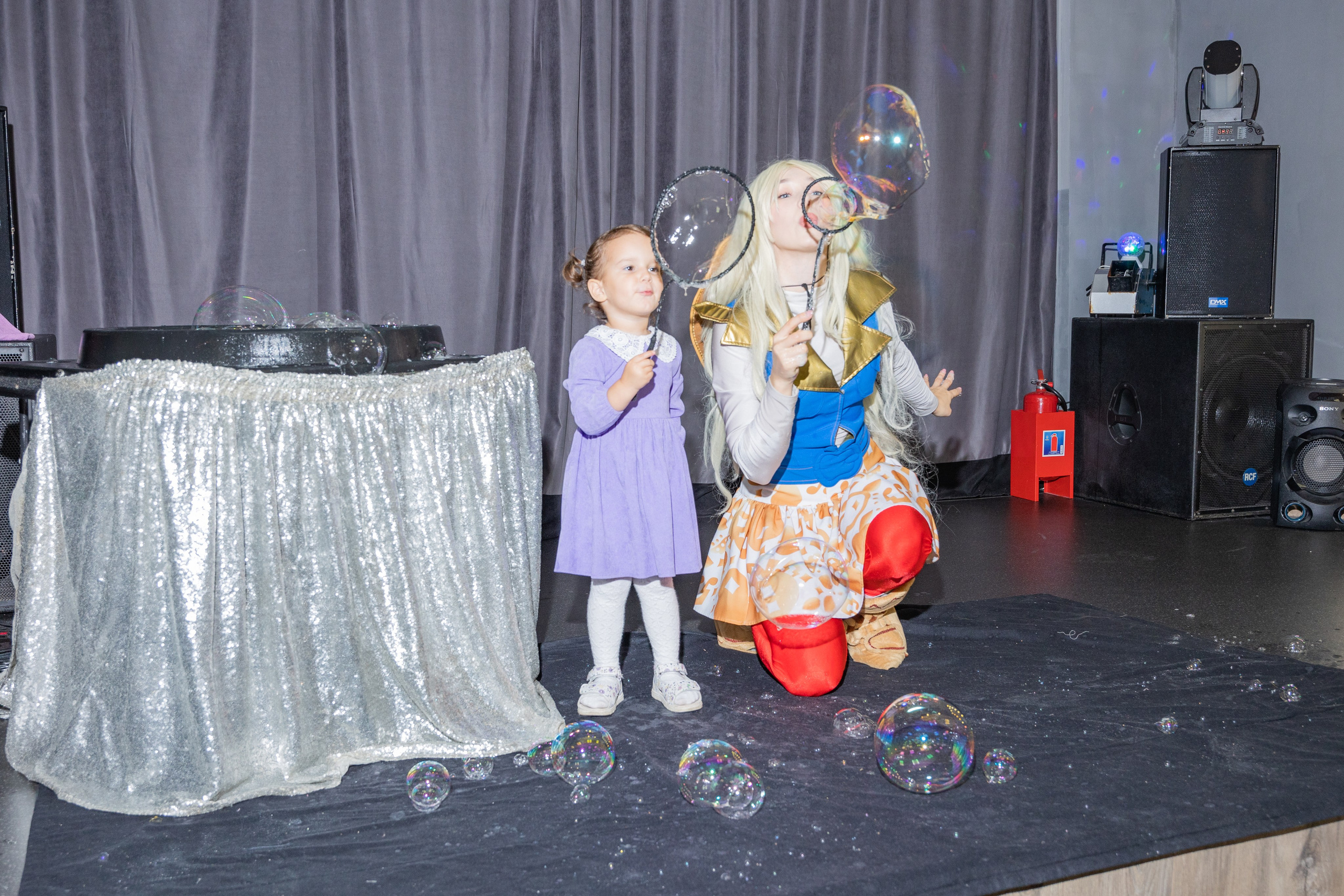 День Рождение Есении в Rabbit Holl. Выпускные альбомы во Владивостоке