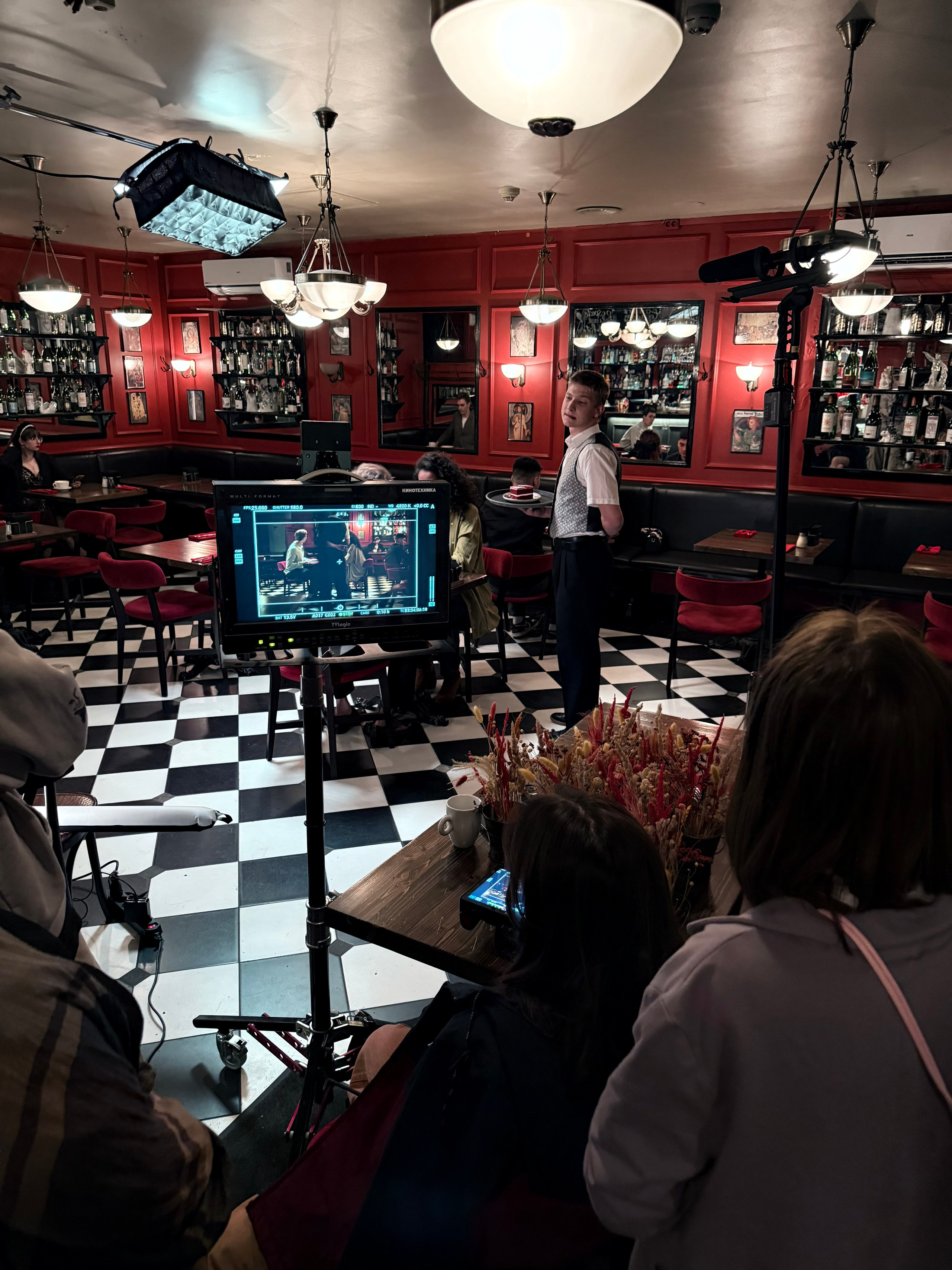 BACKSTAGE GALLERY. «MAK FLAME»