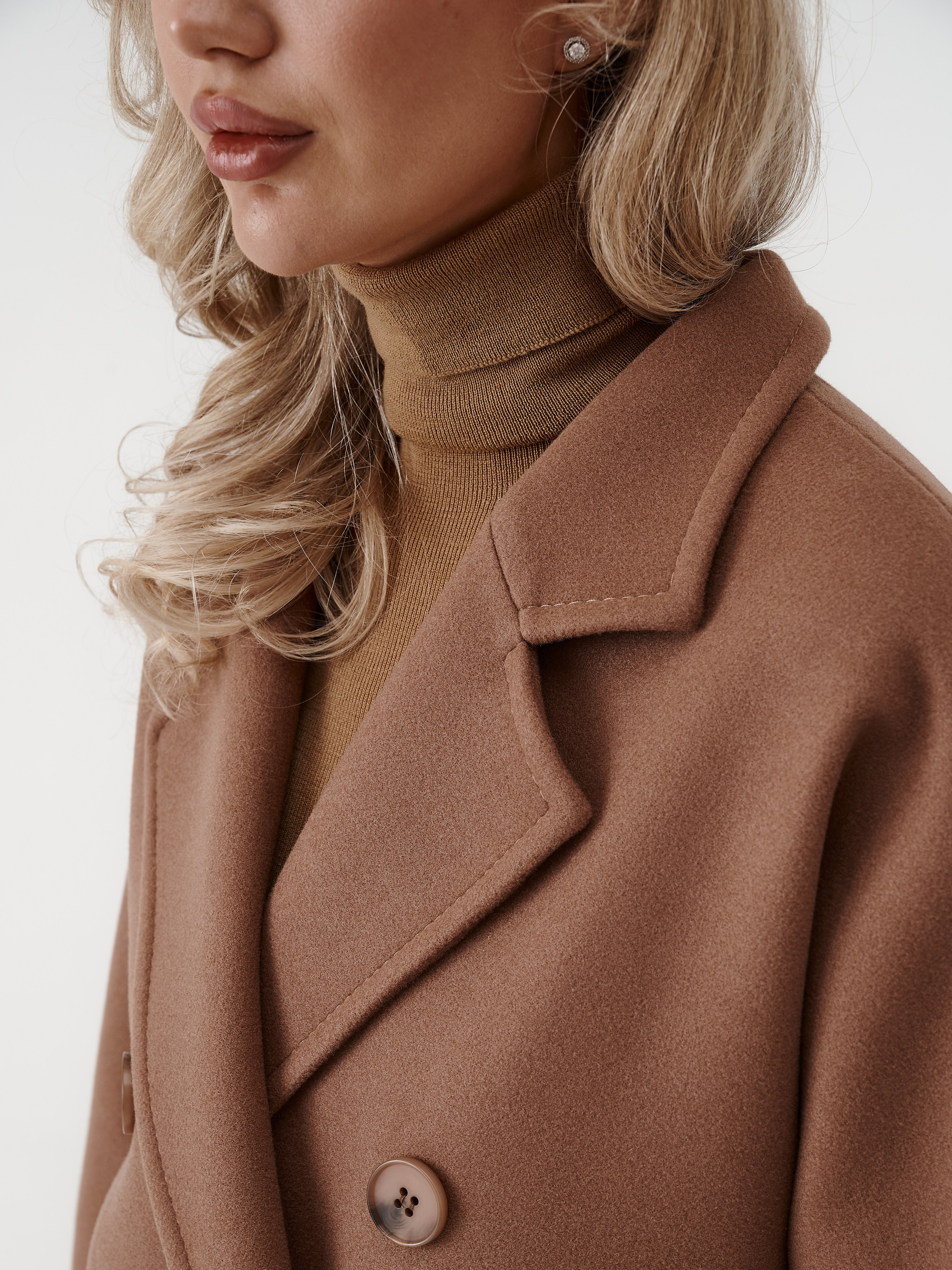 Каталог одежды. Контент фотограф в Саратове и Москве Дима Савельев