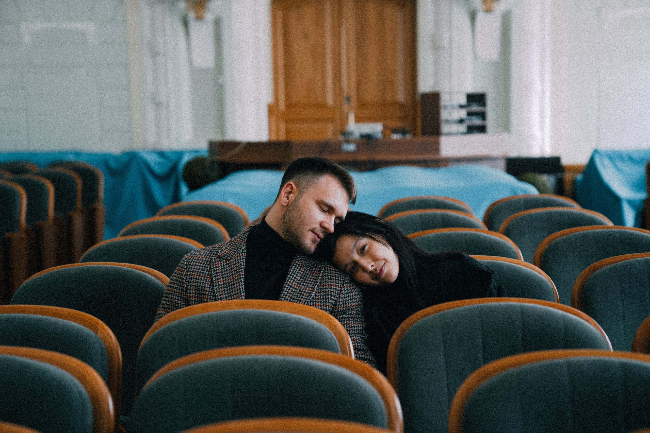 Сун Нё и Ваня