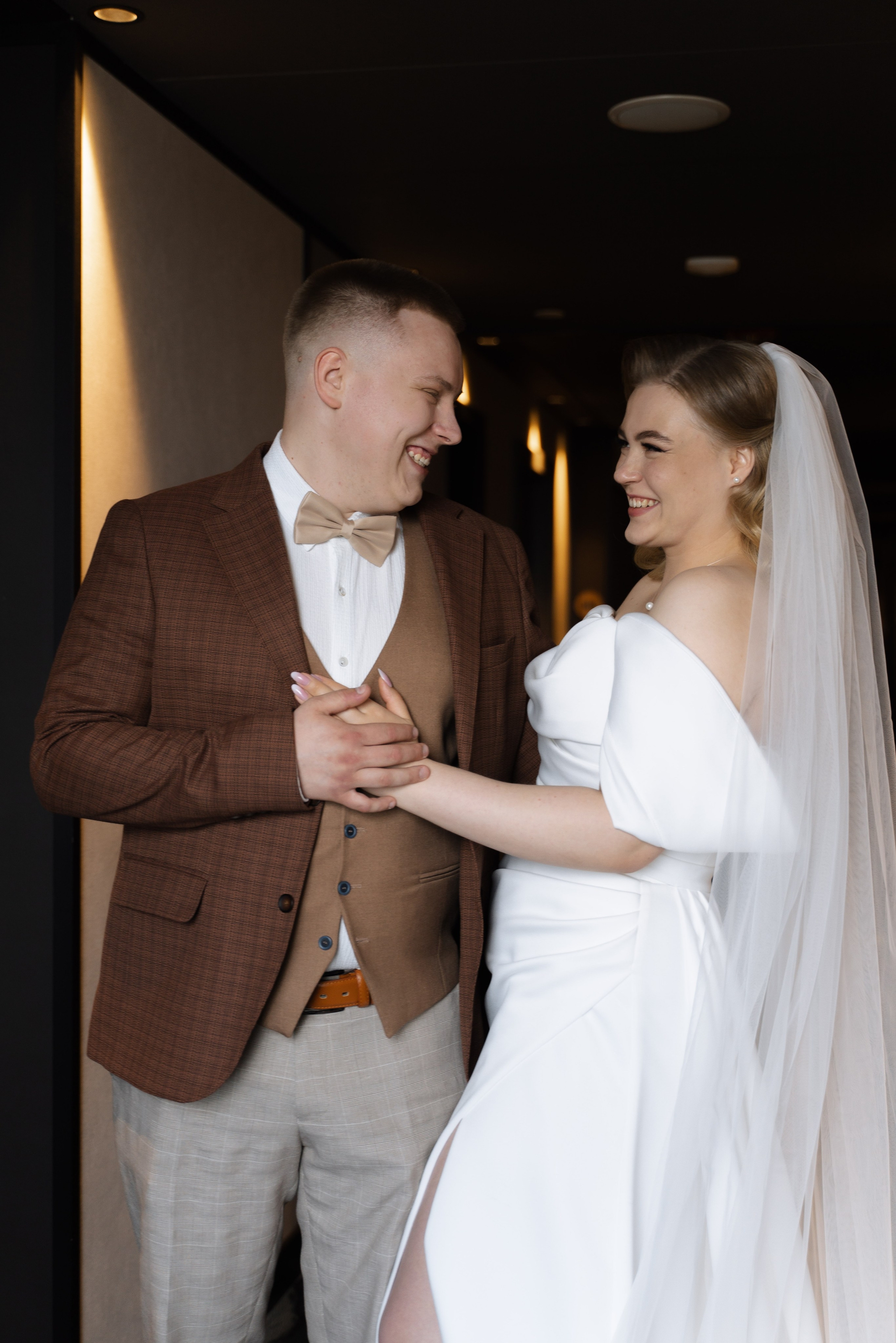 Данил и Евгения. Свадебный фотограф Анастасия Хабарова в Новоуральске и Екатеринбурге