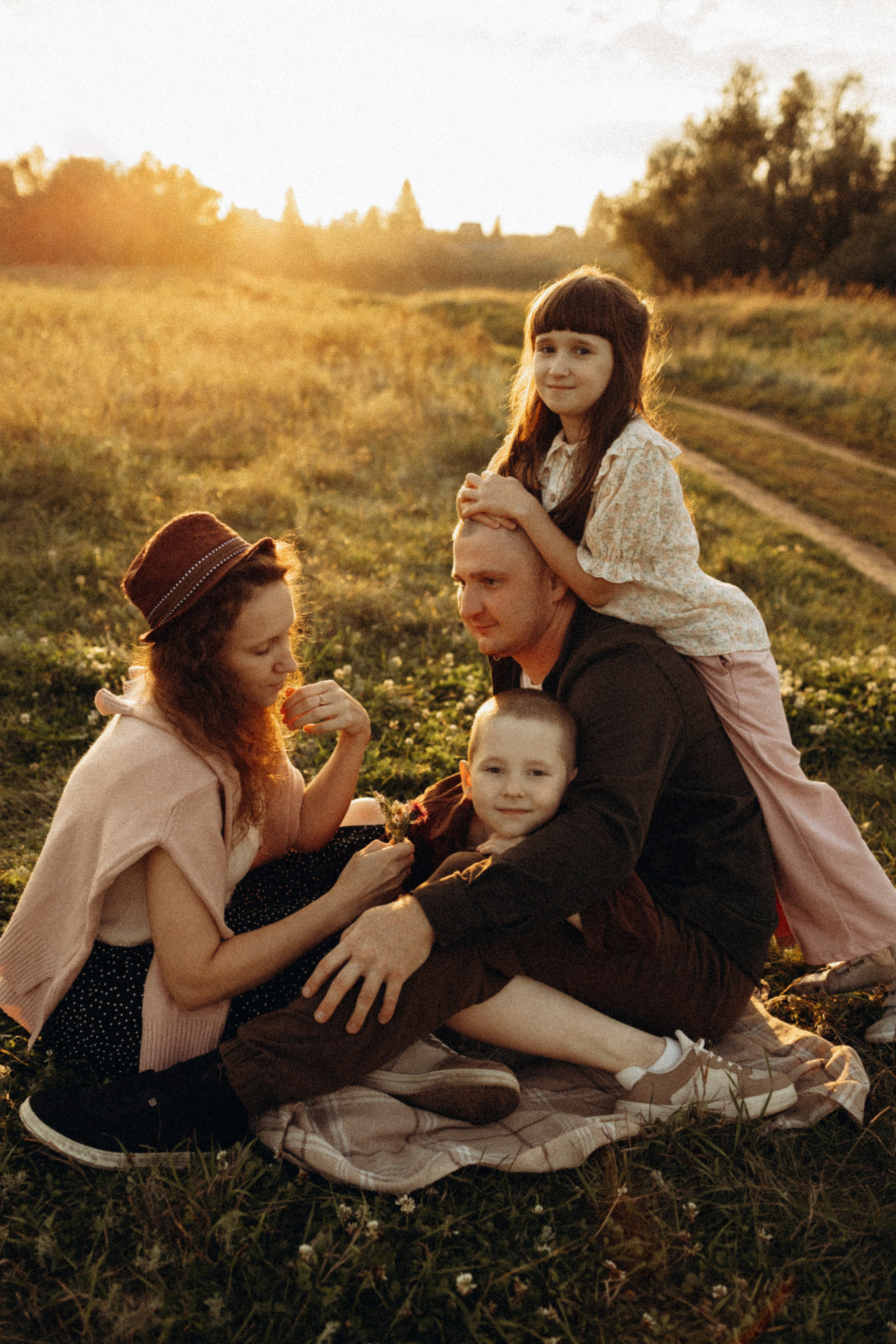 В лучах заката. Lifestyle семейный и детский фотограф в Омске Иванова Екатерина