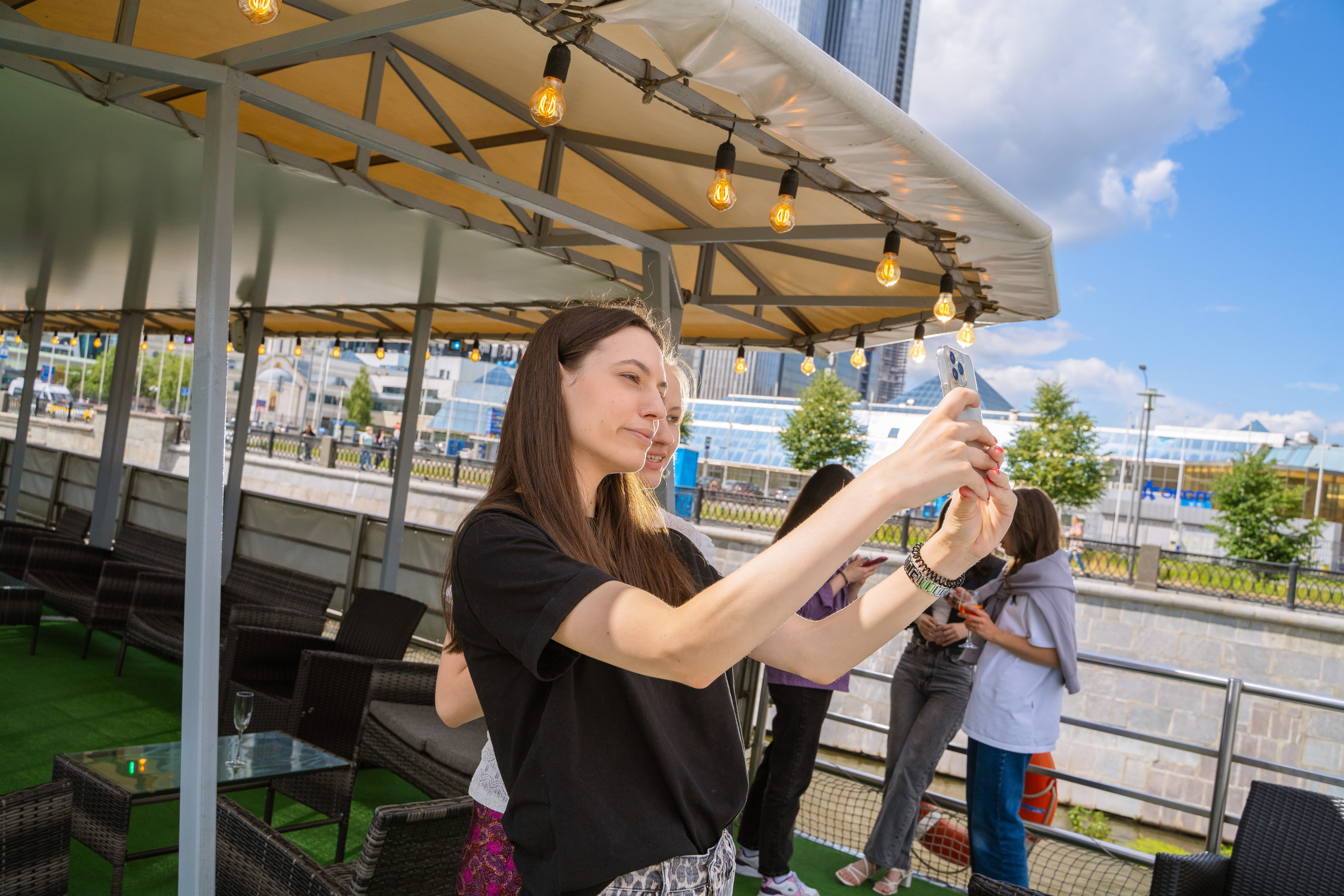 Квиз для Авито. Главная