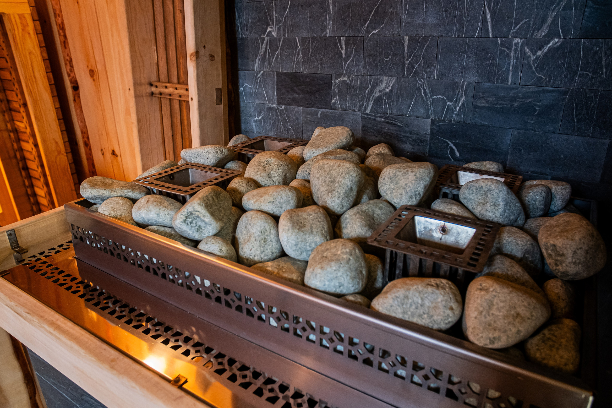 Новомостовые бани Уфа, Бани Уфа, Новомостовая, 3а, Баня Эдельвейс, Сауна Уфа, Спа Уфа, баня, сауна, Уфа, кедровая парная, общая парная, кабинки для отдыха Уфа