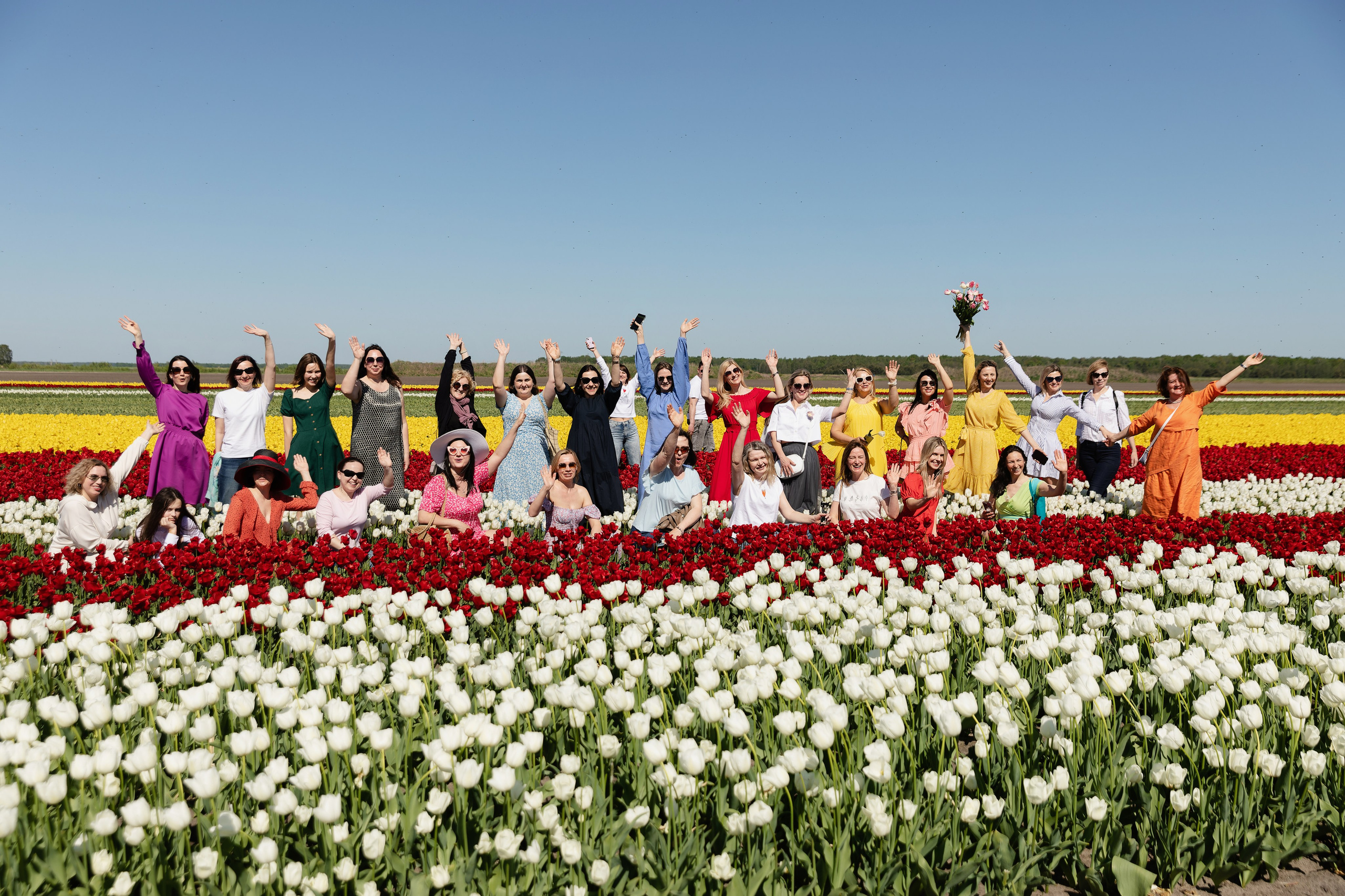 Фотографии с тюльпановых полей Пинск. Репортажный и свадебный фотограф в Минске Шамко Анатолий