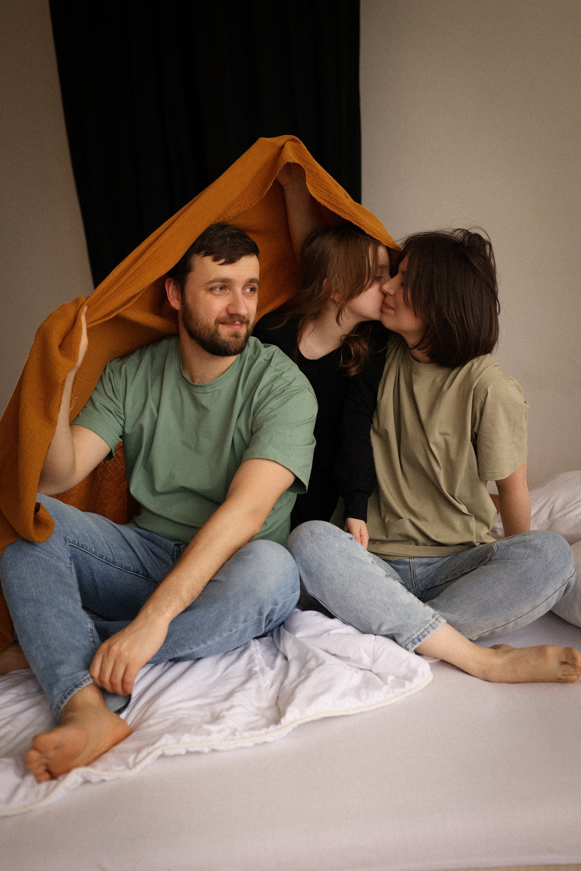 Семейная фотосессия Фотосессия в Москве Семейная фотосессия в студии. Фотограф Владимир Москва