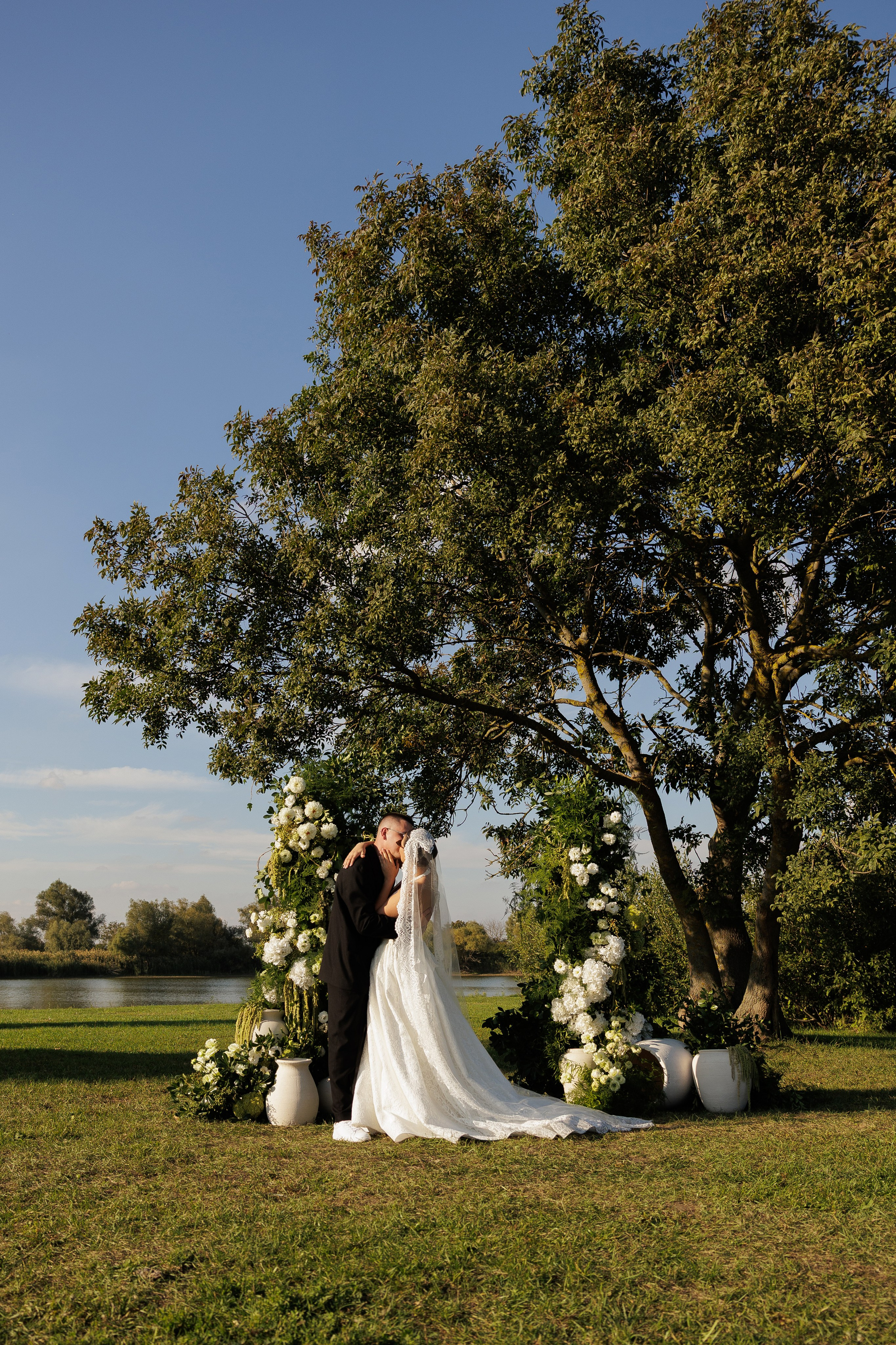 М| Е. Главная