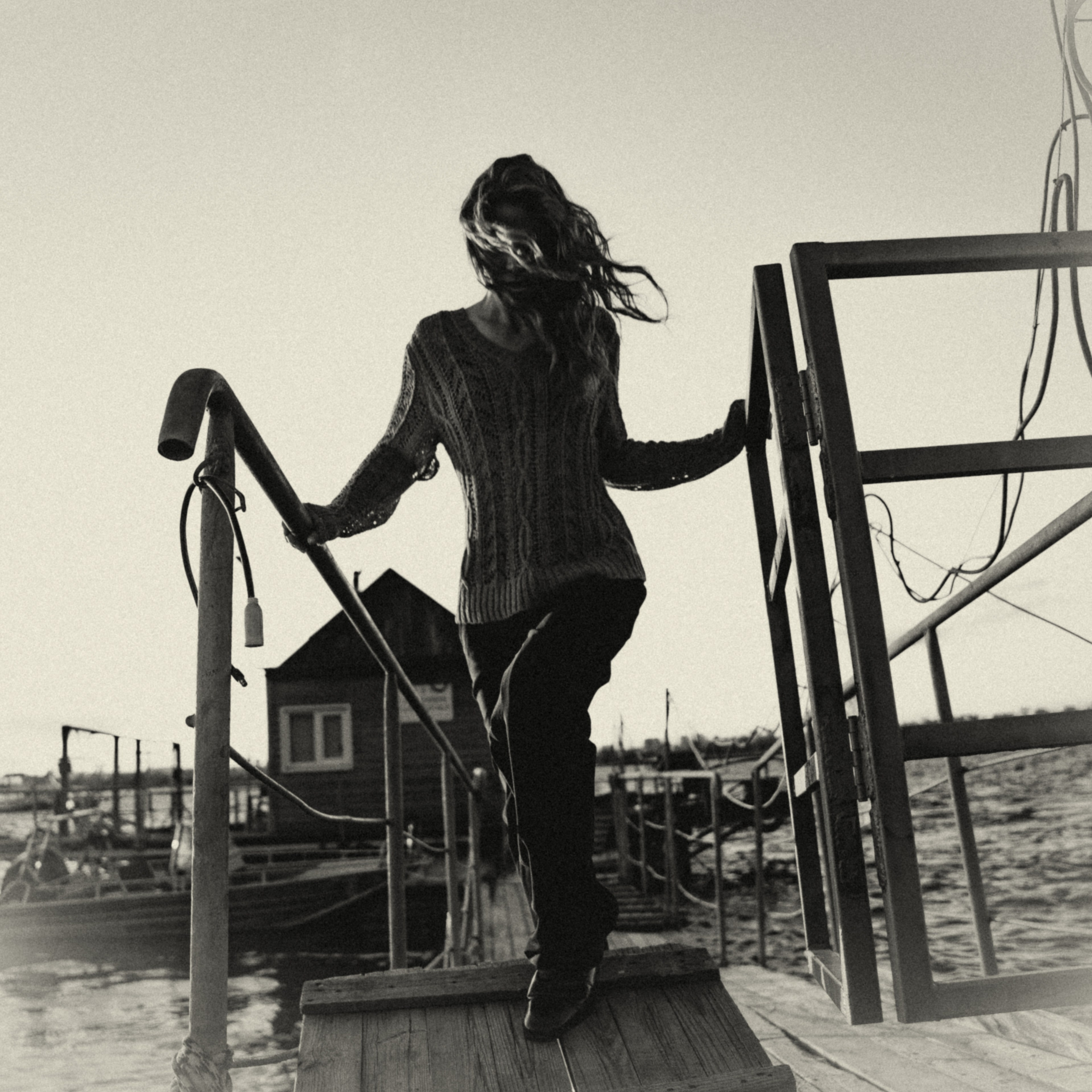 ALINA. TUTSARKIS — Art Director | Stylist | Photographer