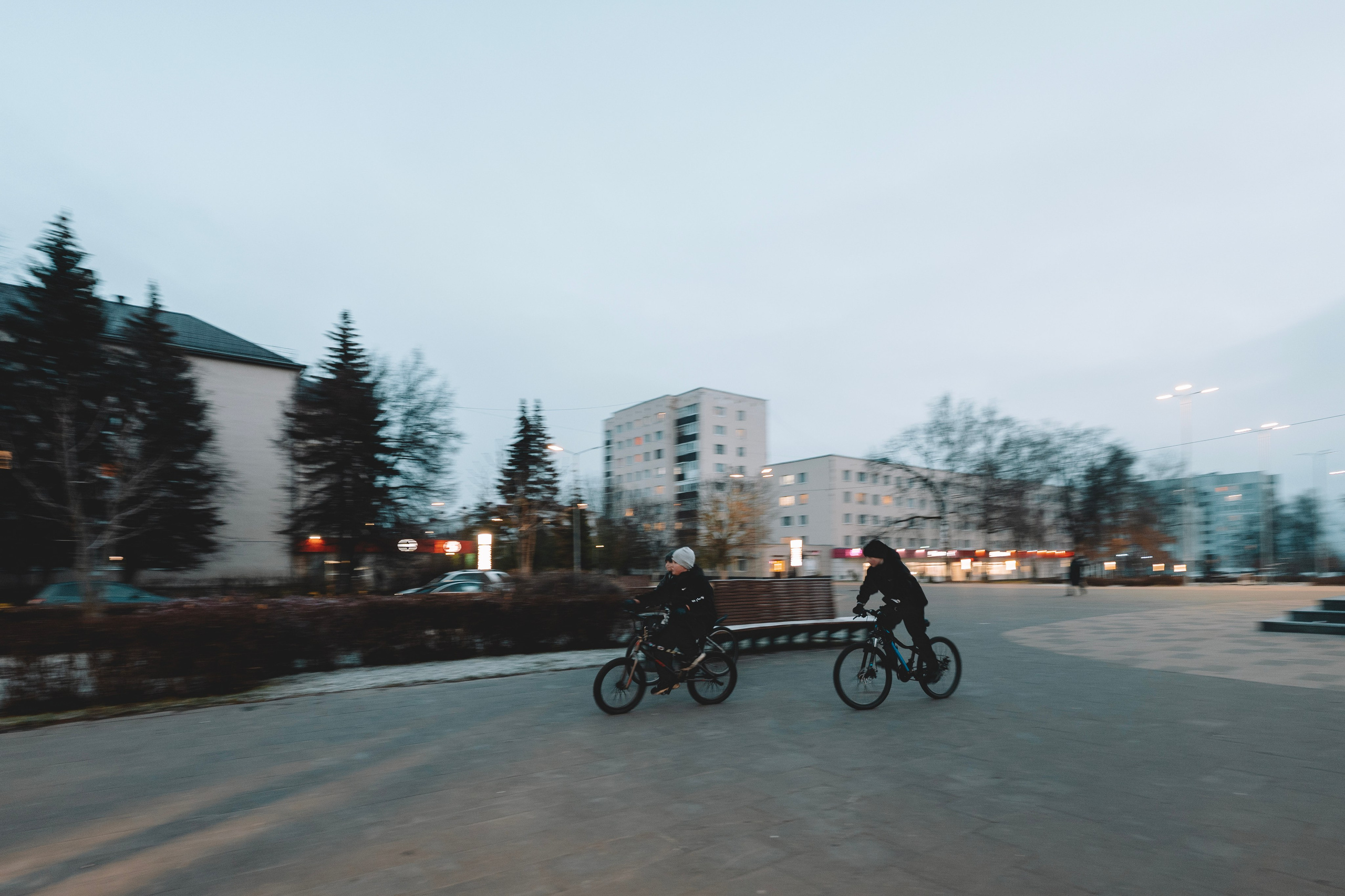 Стрит фото. Свадебный фотограф в Казани, и Зеленодольске Радик Мухаметов