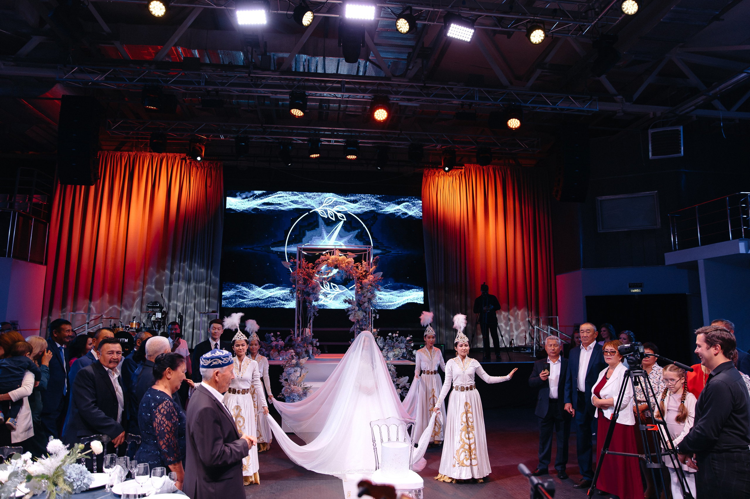 Алибек & Эльвира. Свадебный фотограф Евгений Мирончев