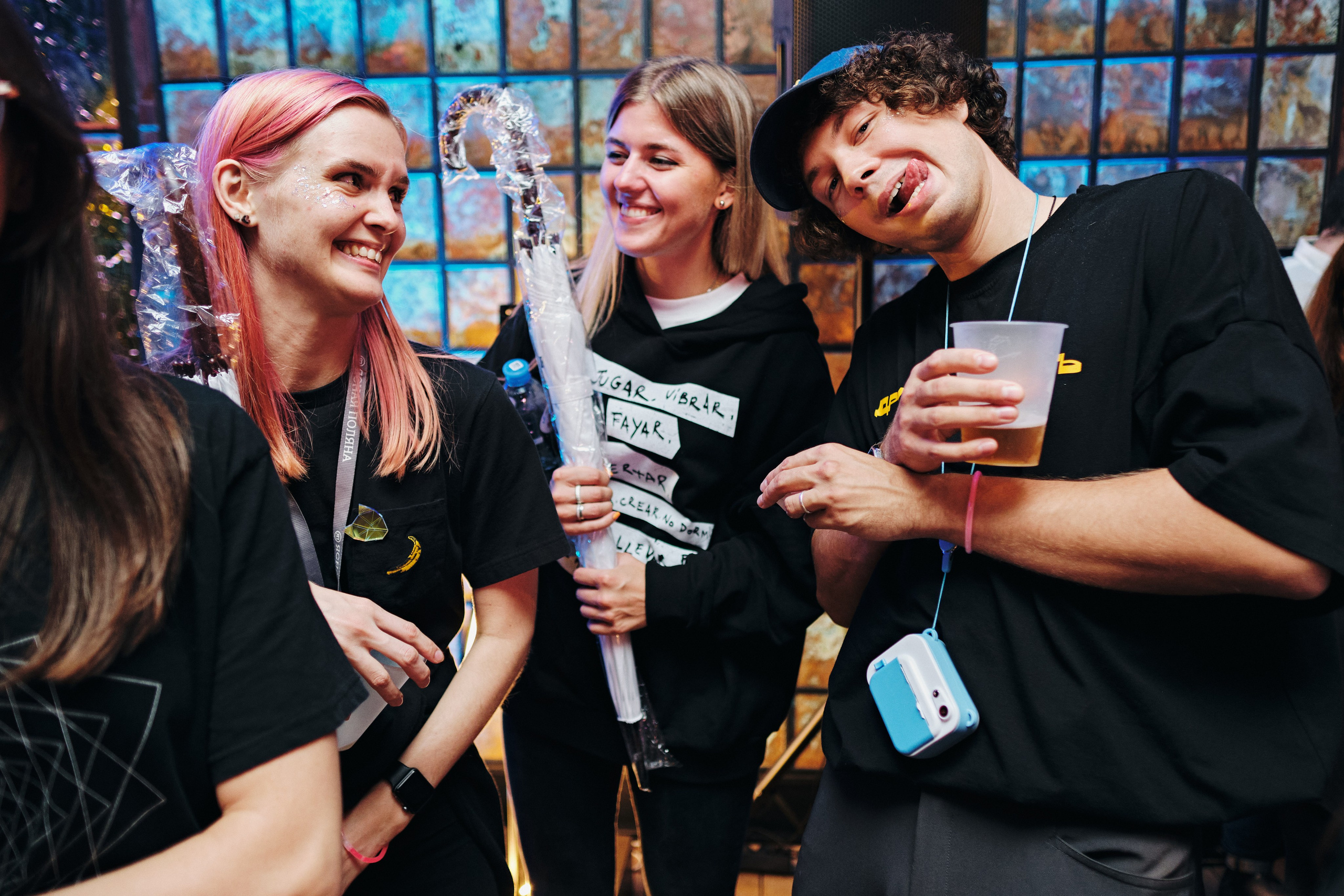 Фотограф на корпоратив в СПб. Семейные и свадебные фотосессии в СПб, в студии, на улице, на природе