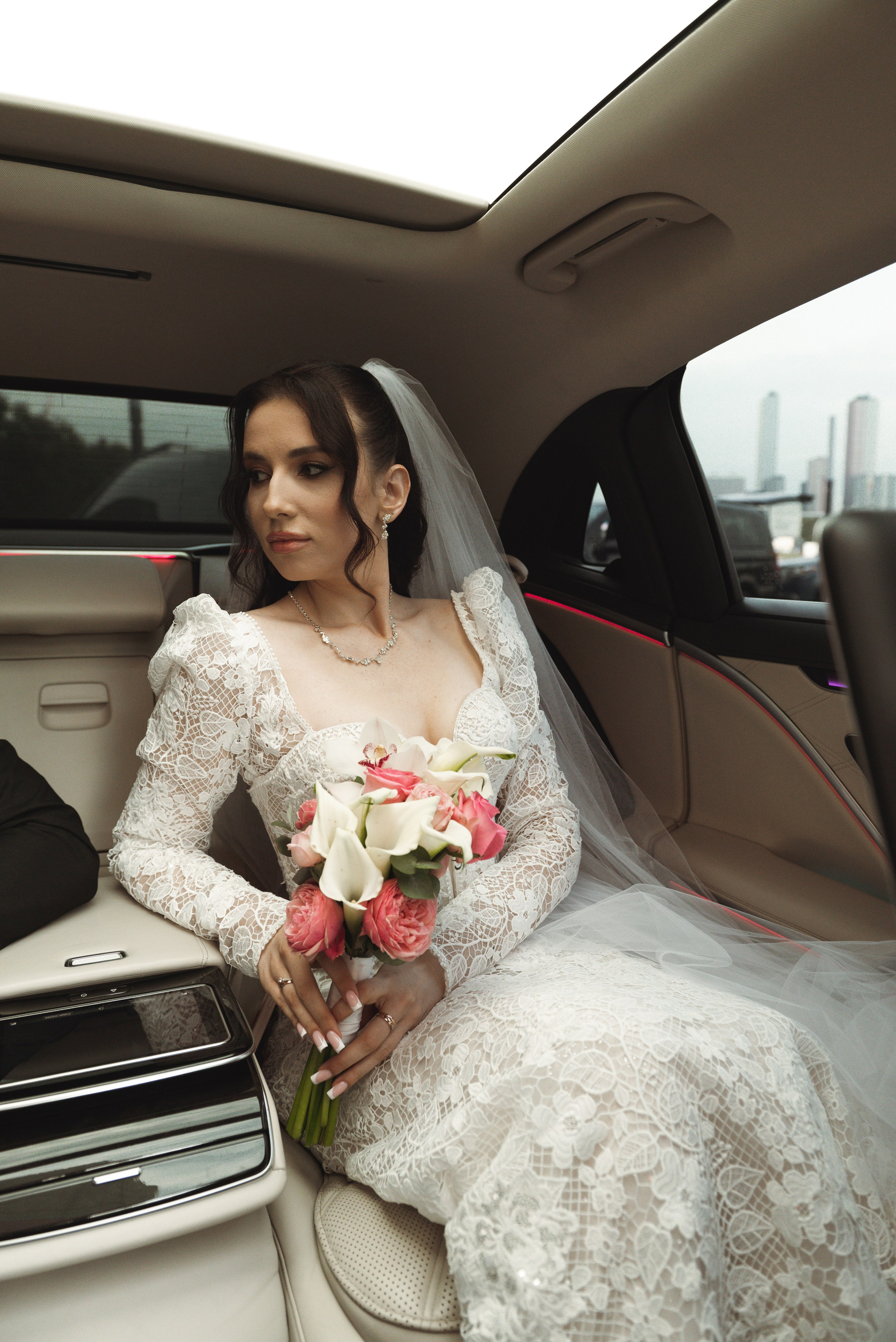 Свадебная фотосессия в Архангельском. Фотограф Москва Настя Профотовна. Репортажные, свадебные и контент фотосессии