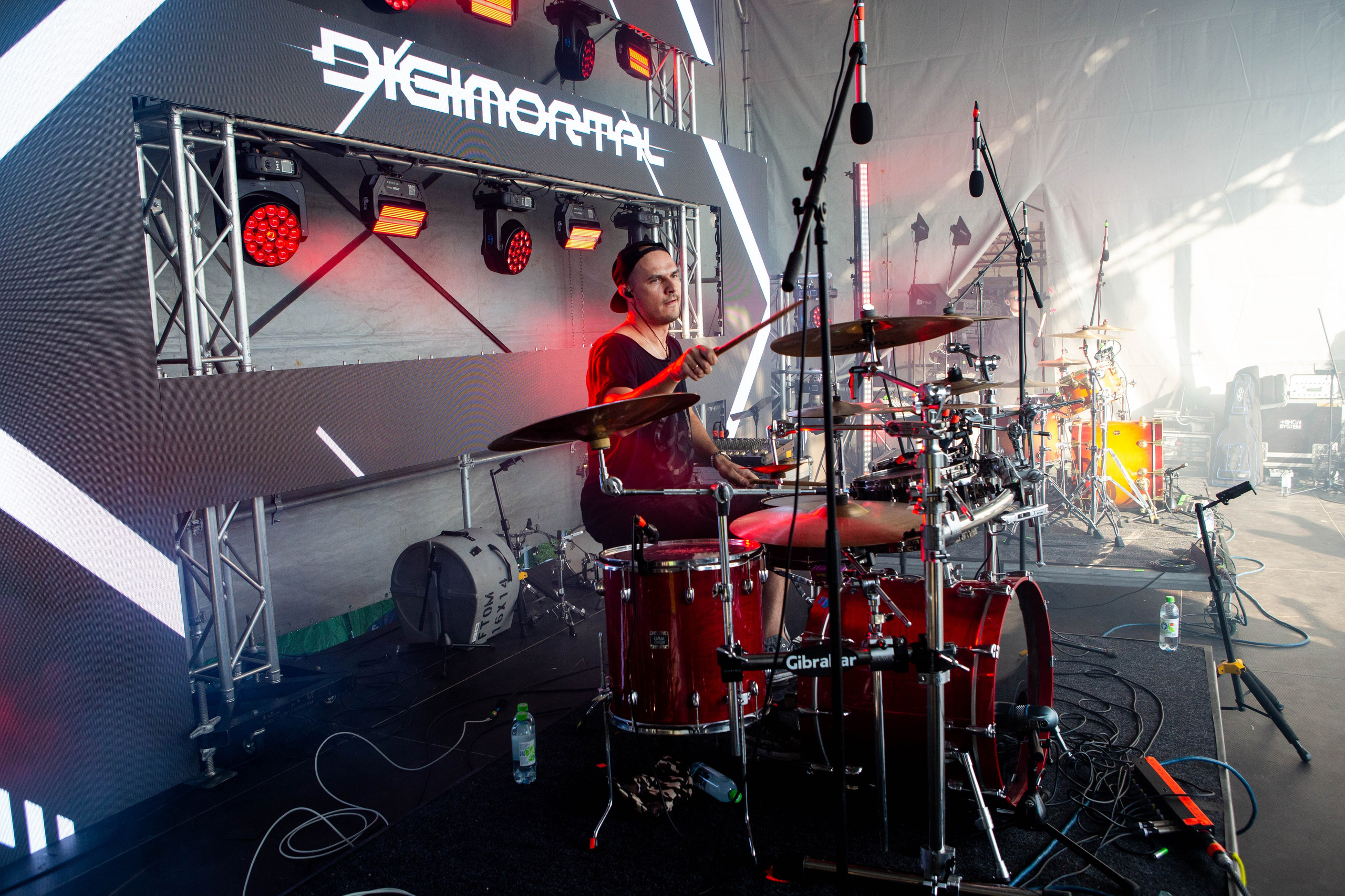 DIGIMORTAL. Репортажный и портретный фотограф Михаил Мартиросян