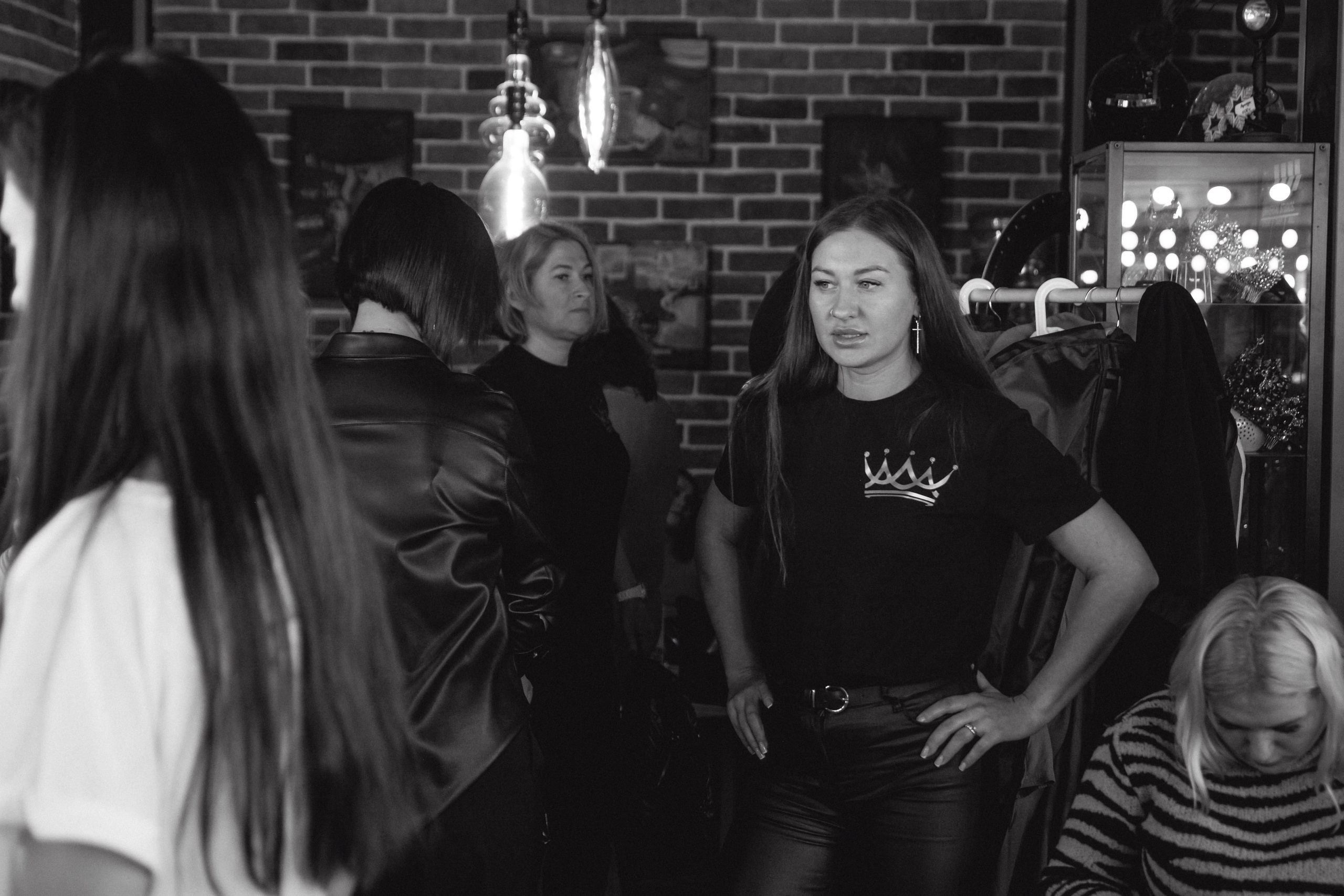 Фэшн-съёмка участниц Миссис Бизнес Гатчина 2023. Портретный фотограф в Санкт-Петербурге Дмитриева Наталия