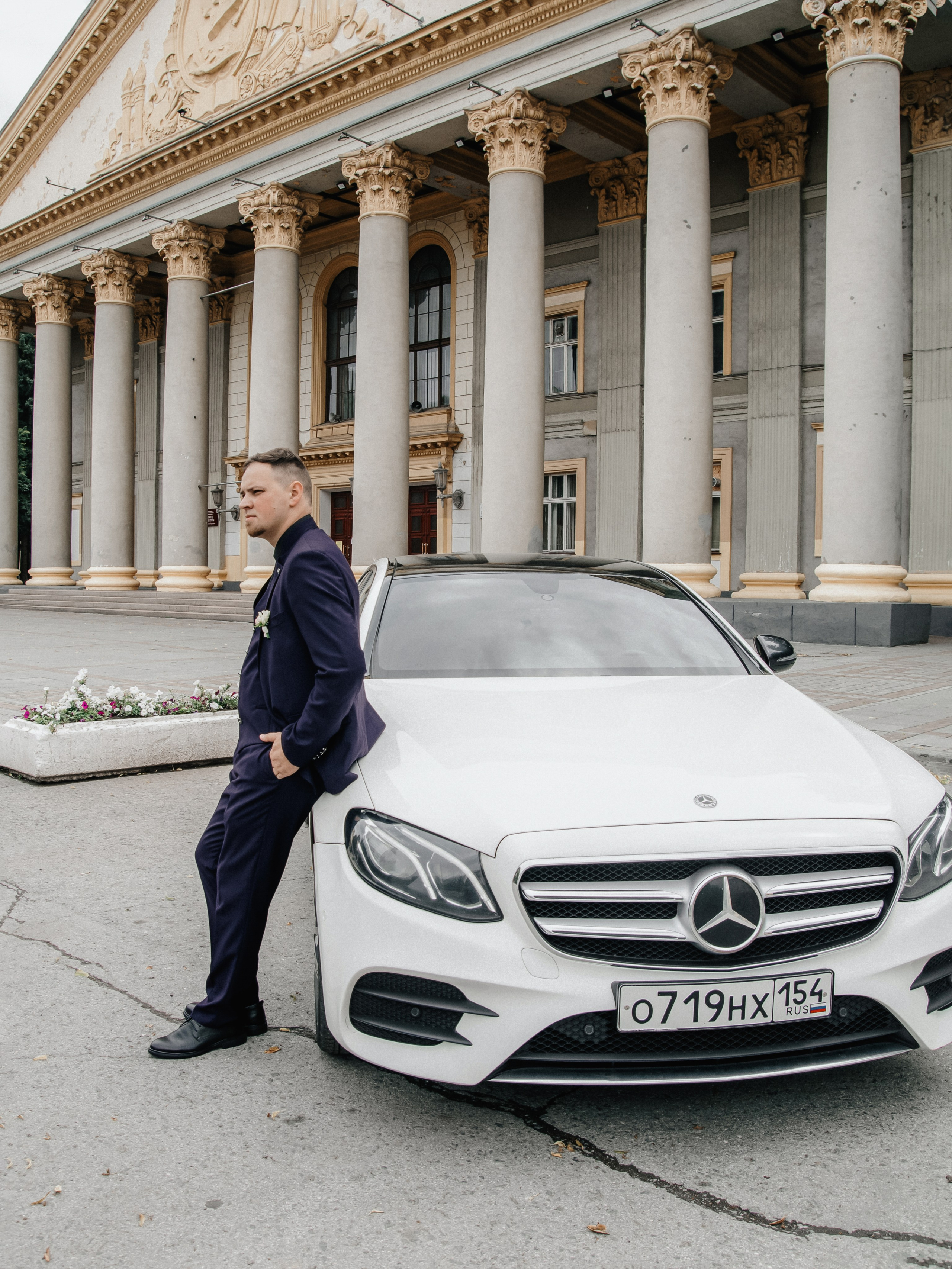 Свадебный фотограф в ДК Горького, Новосибирск | Яна Иванова. Семейный и свадебный фотограф в Новосибирске Иванова Яна
