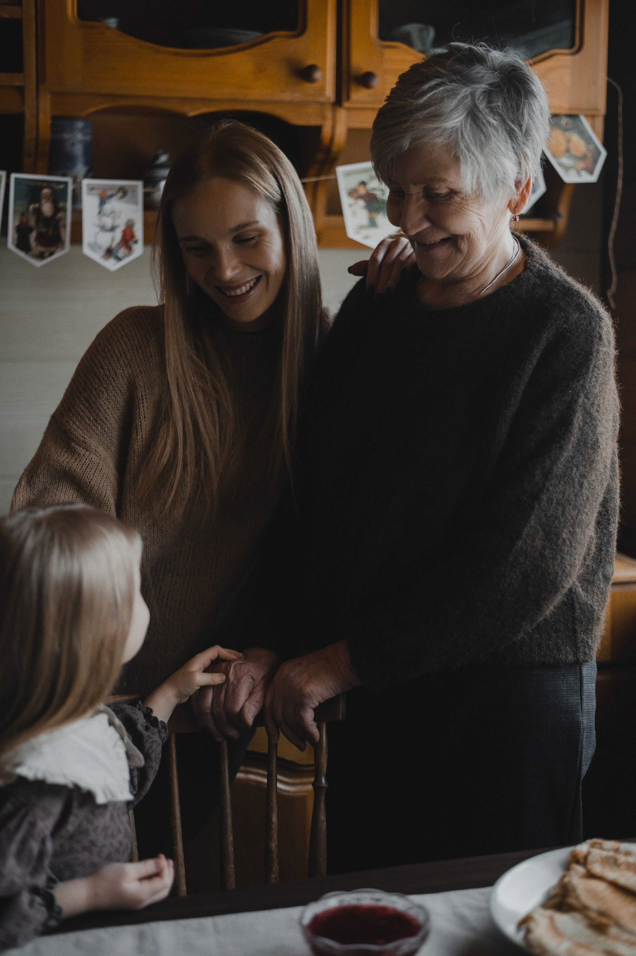 На блины к бабушке🤍. Свадебный и семейный фотограф Катя Шайни