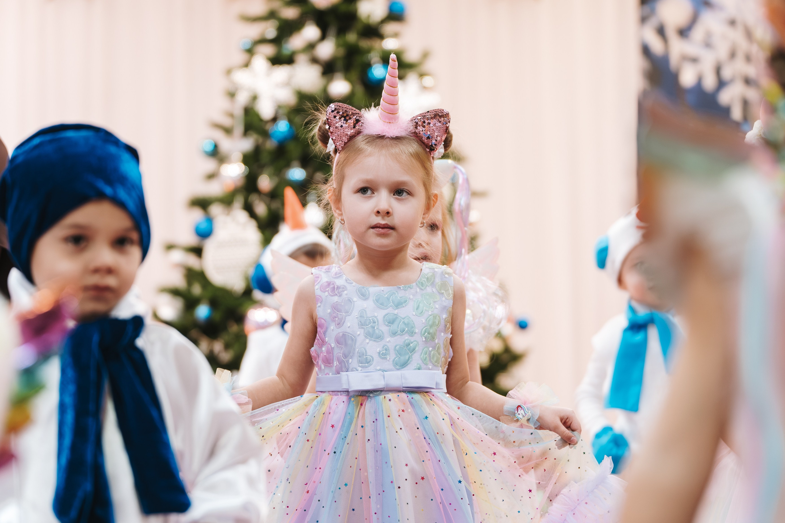 Фотосъёмка детских новогодних утренников в Уфе — живые эмоции, а не просто отчёт