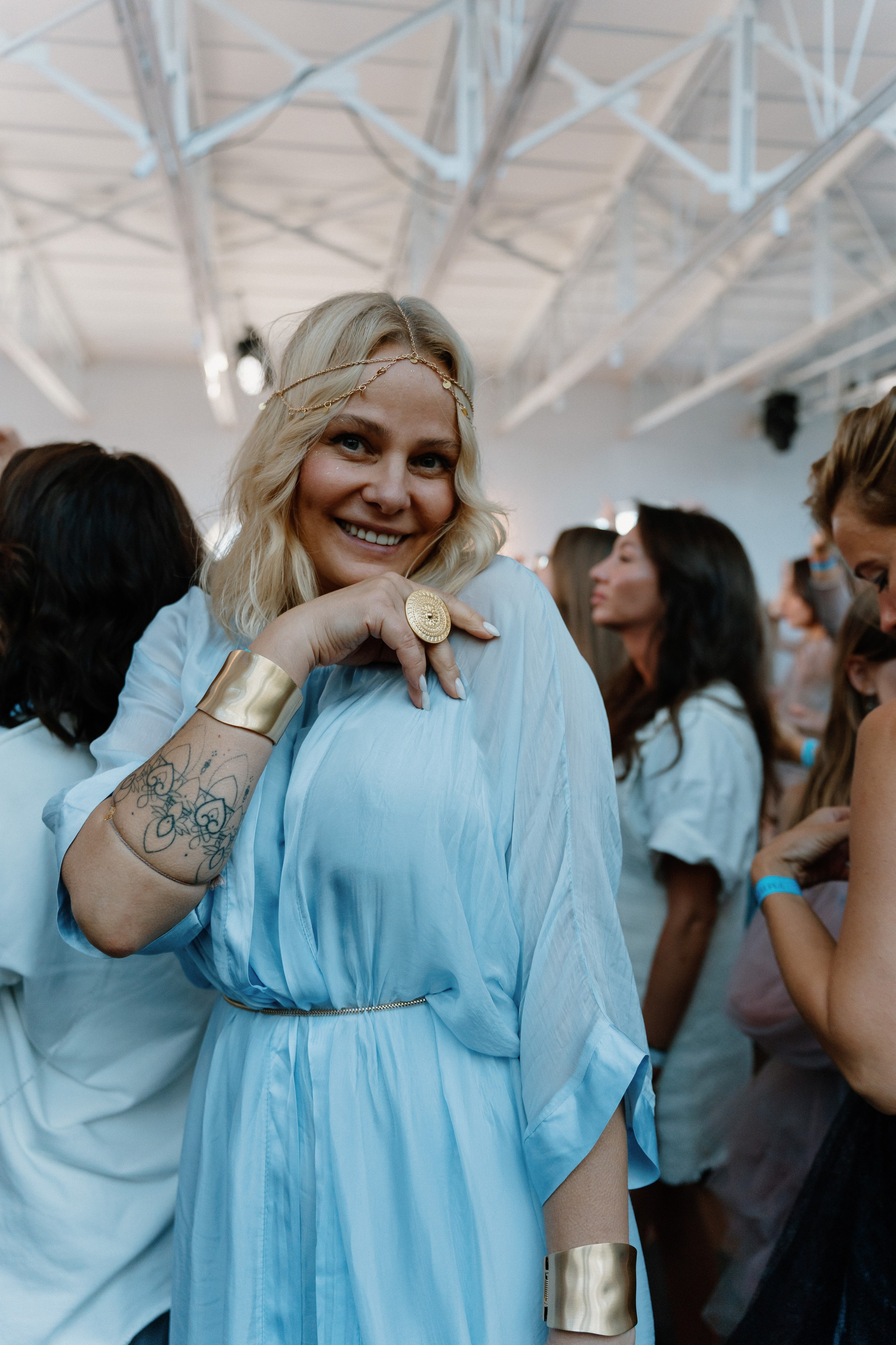 Festival Umerotvorine By Pramika. Я занимаюсь событийной, свадебной, товарной, студийной… фотографией