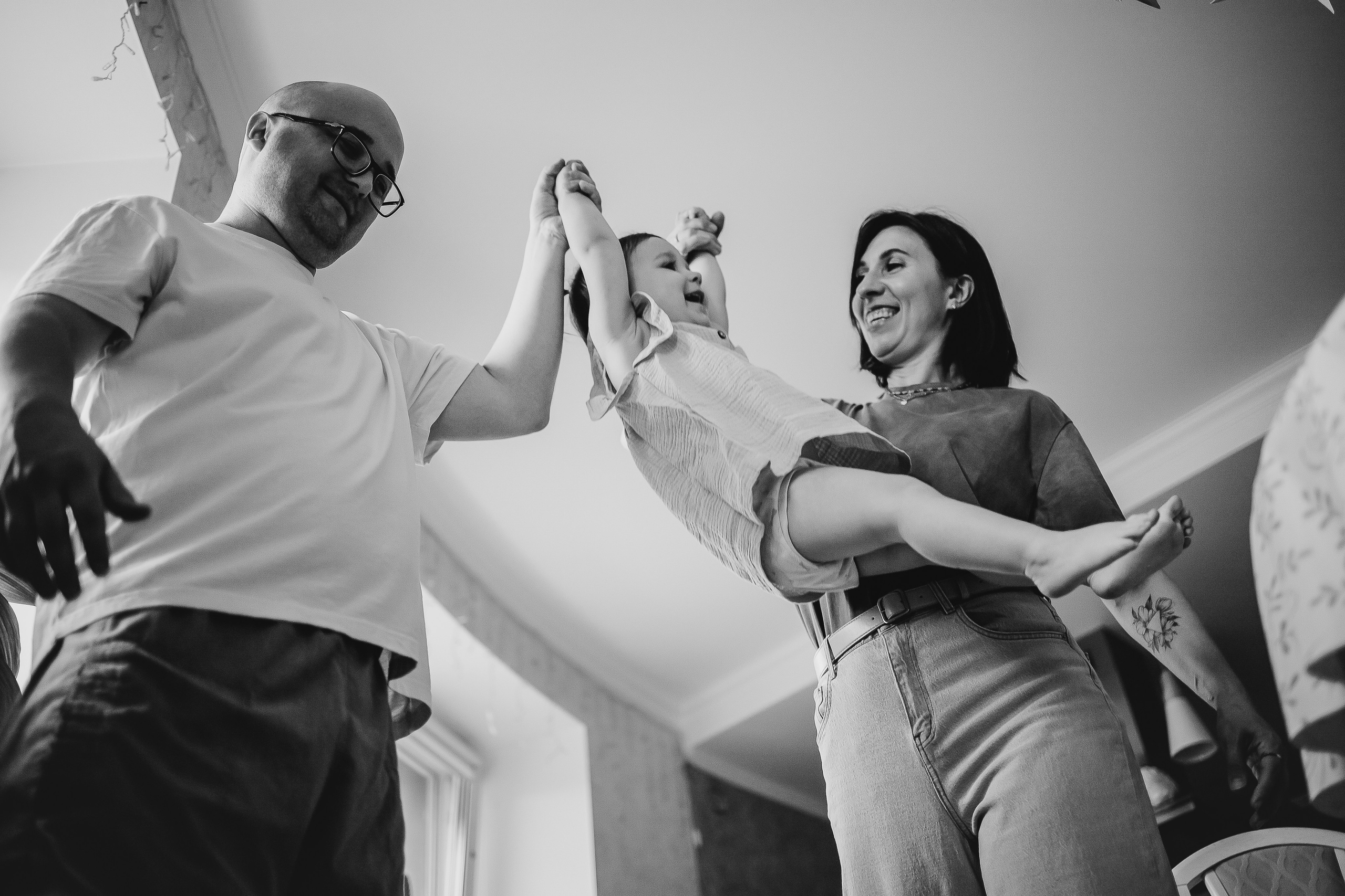 Домашняя семейная фотосессия с двумя детьми. Семейный фотограф в Томске Максимова Екатерина