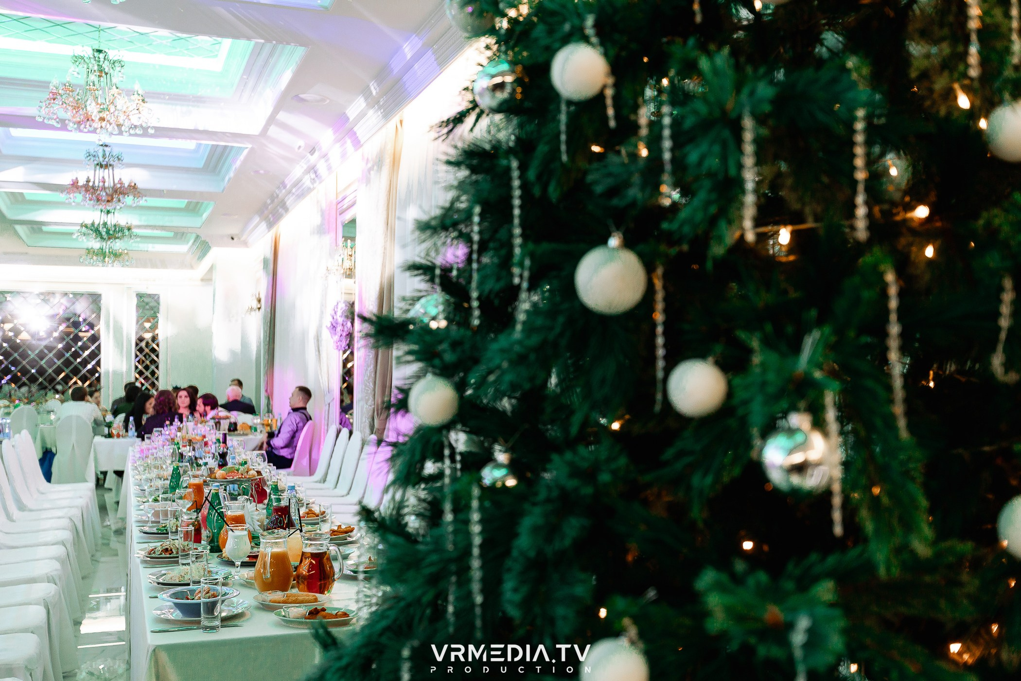 Новогодняя ночь в ресторане «Лазурный Берег»