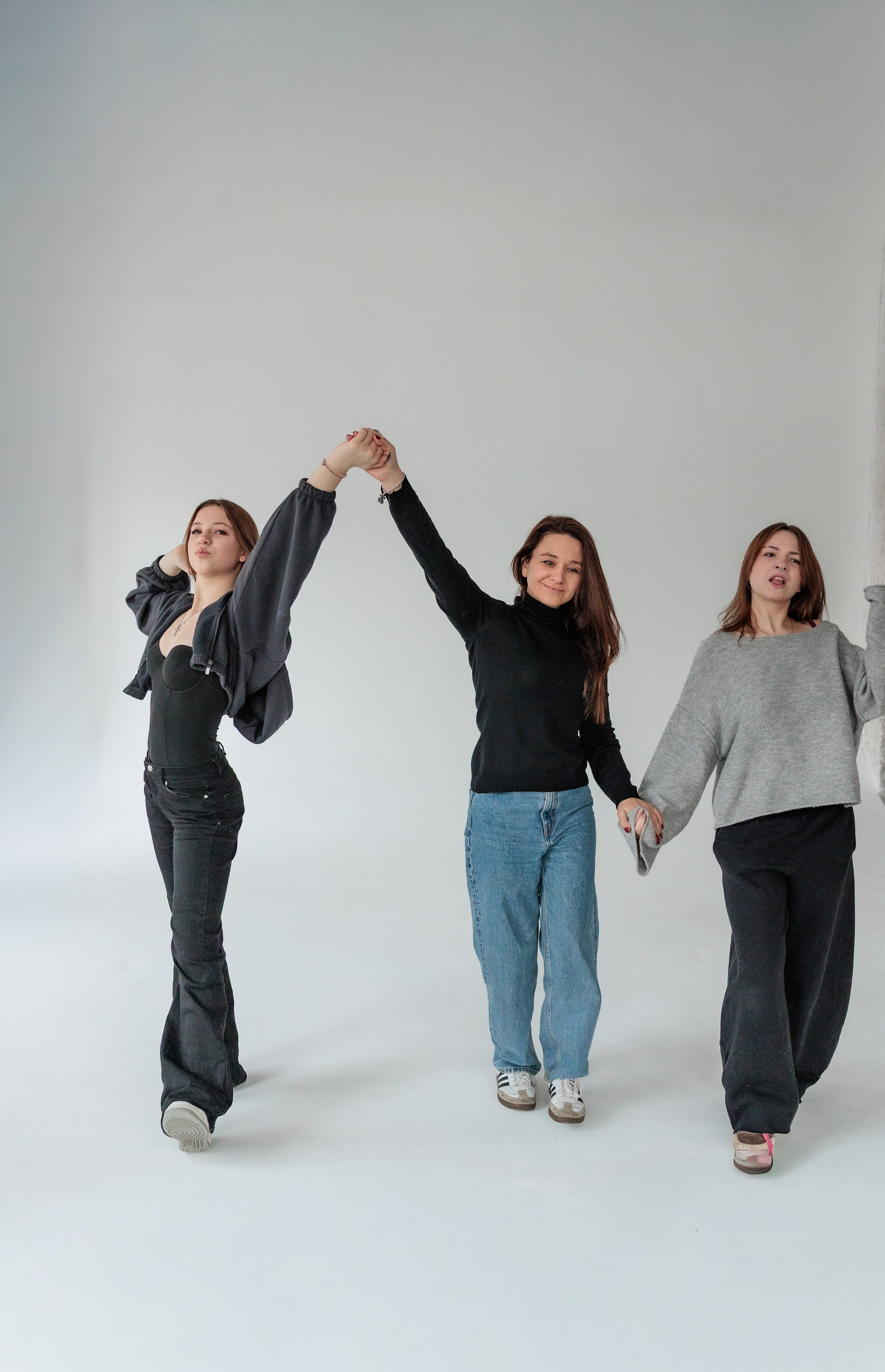 АНЯ и ДЕВОЧКИ. Я фотограф из Москвы к Вашим услугам