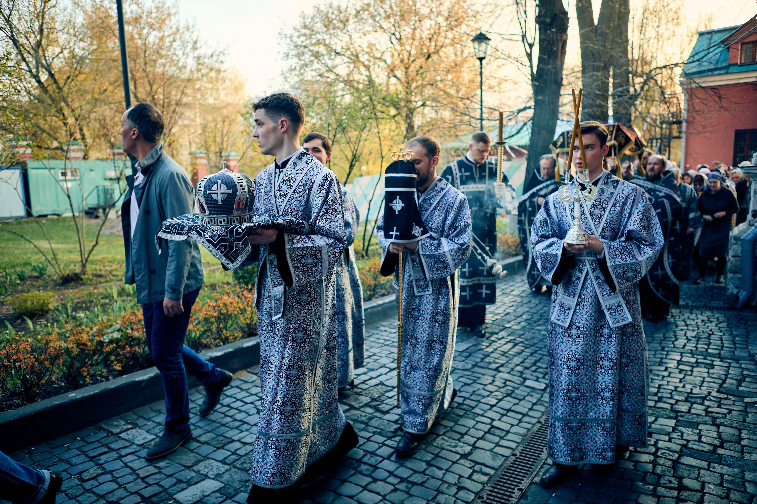 Утреня Погребение Спасителя. DMITRY MOISEENKO — фотограф, художник, топ-стилист