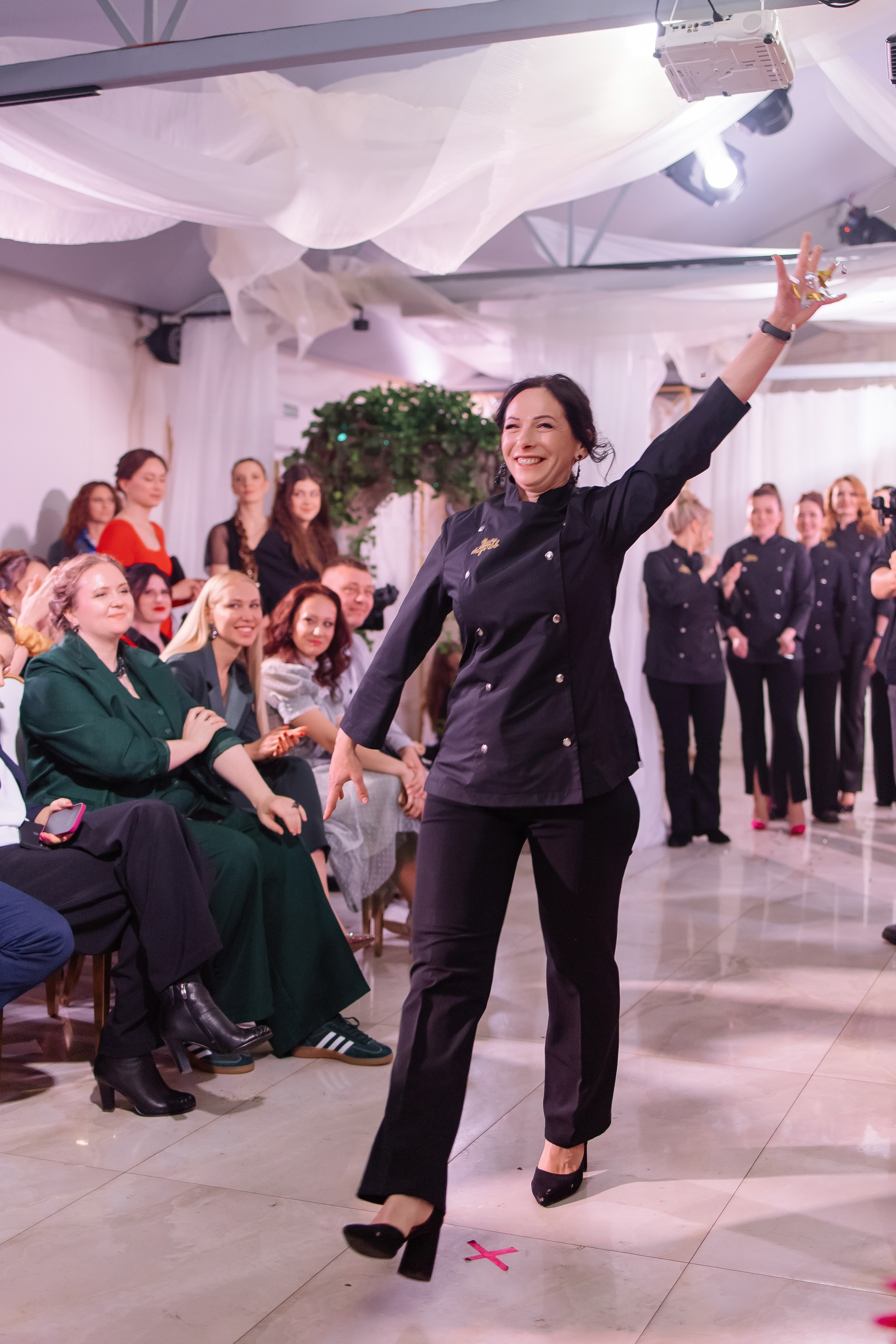 Шоу тортов 2. Свадебный фотограф