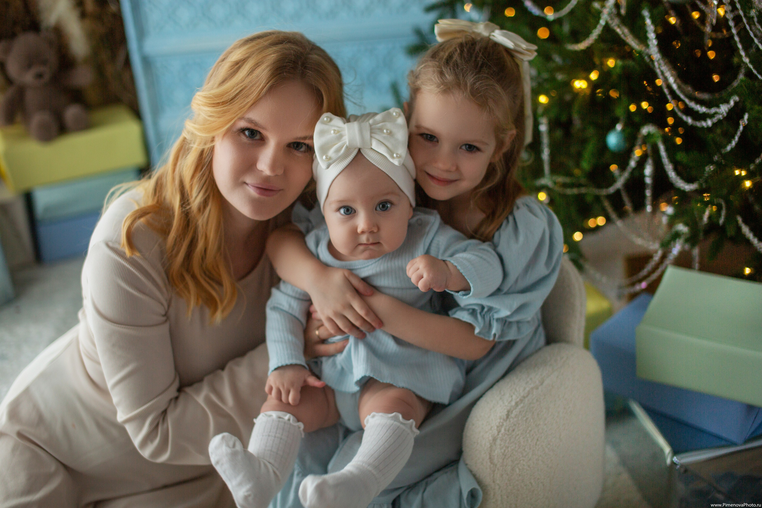 Новогодняя история: Ариана и Амелия. Семейный и детский фотограф в Петрозаводске