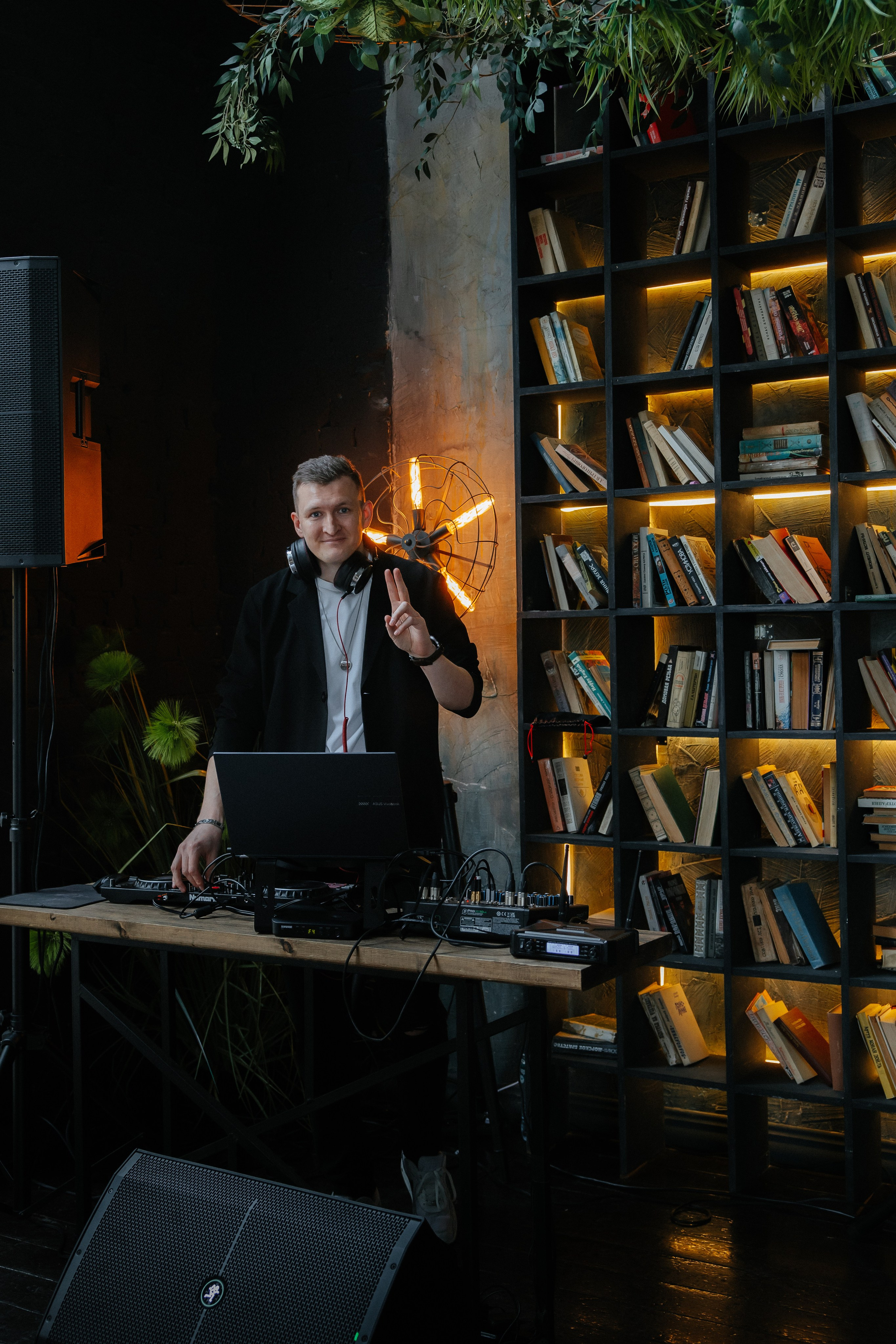 Анастасия и Владимир. Студия 12.24. Алена Бадамшина — свадебный фотограф Воронеж / Москва