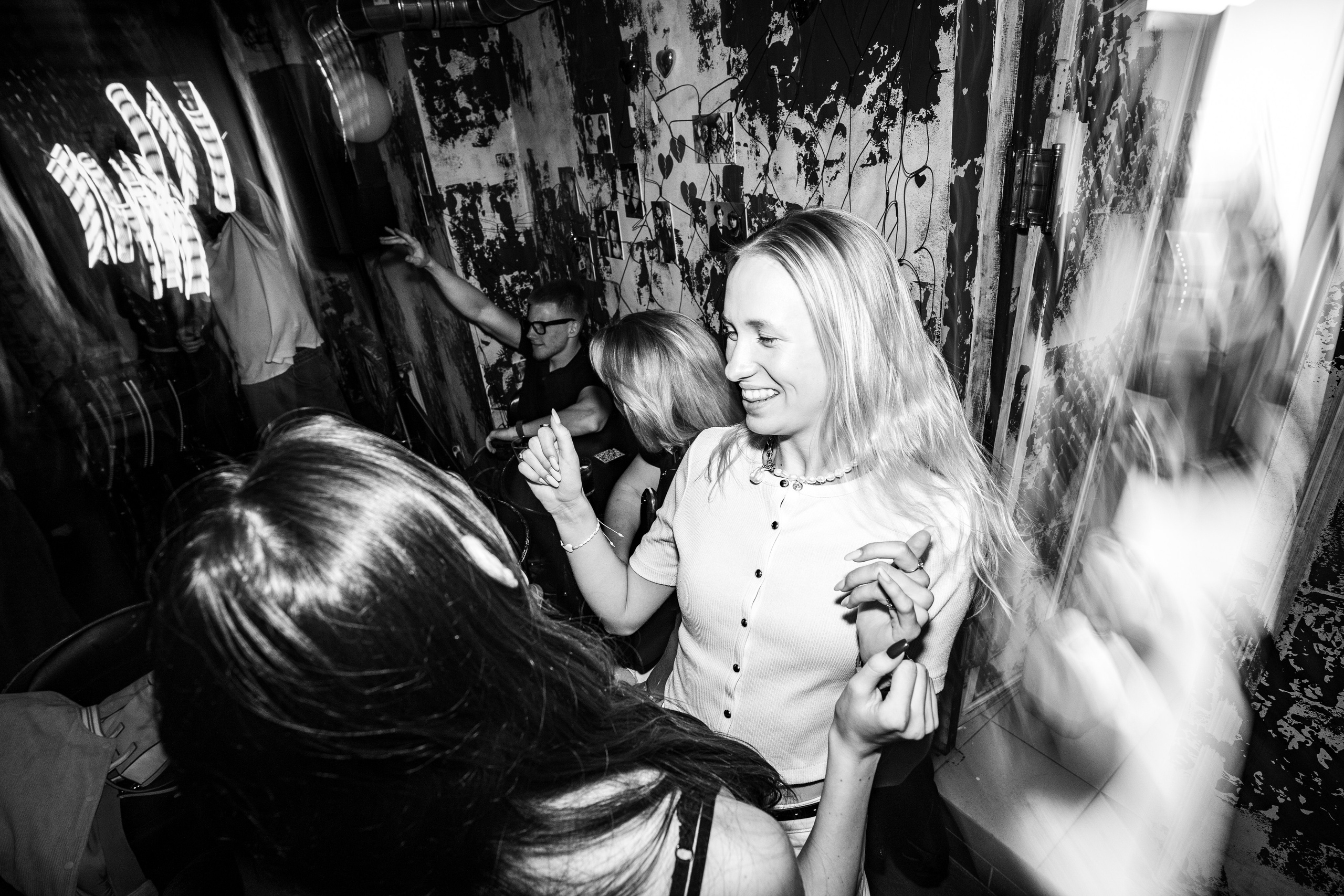 Бар разбитых сердец. DJ Guitacidelli. Концертный и репортажный фотограф в Санкт-Петербурге Слава Пахомов