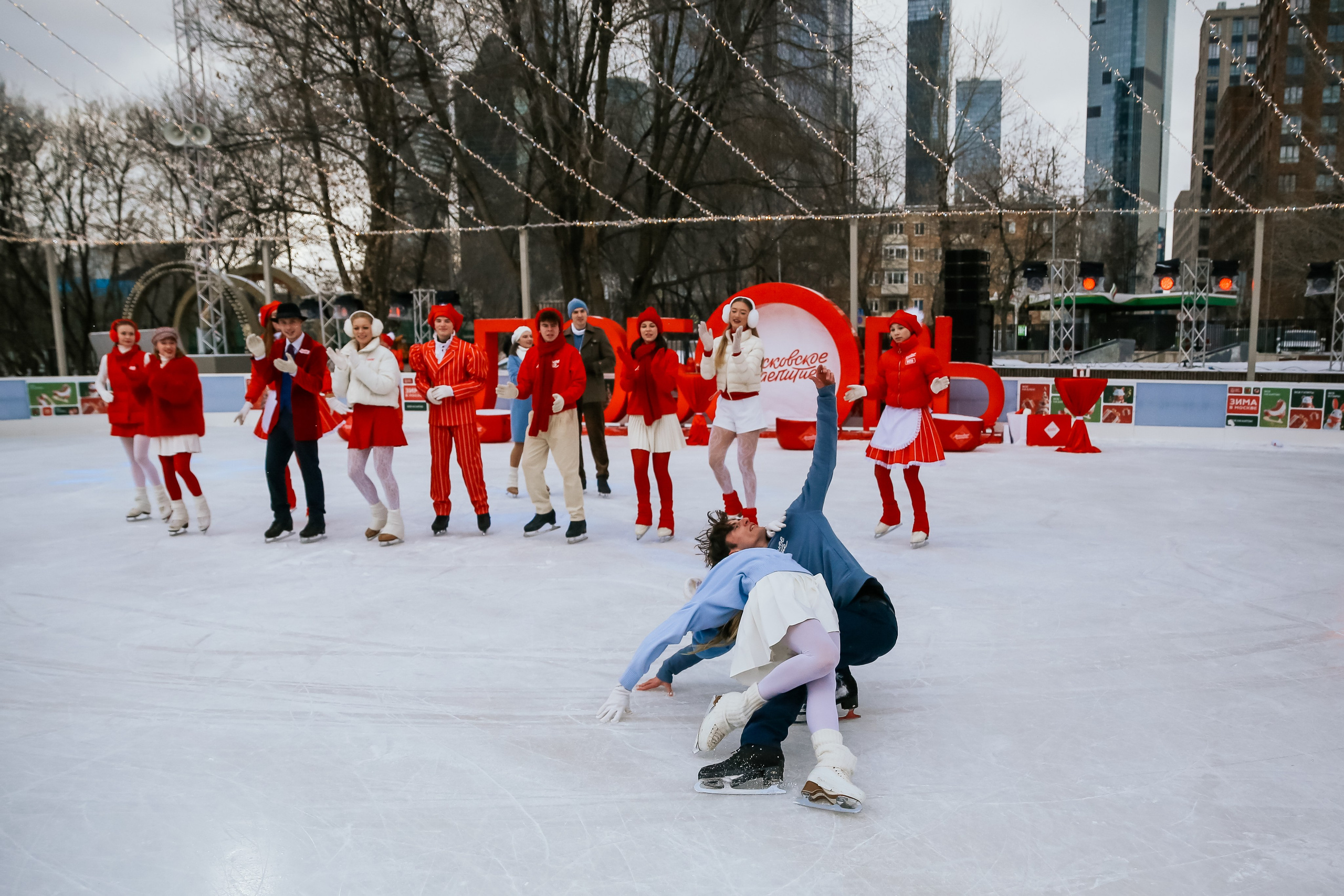 Ледовое шоу Сити каток Московское Чаепитие. Фотограф и видеограф Анна Домашенко