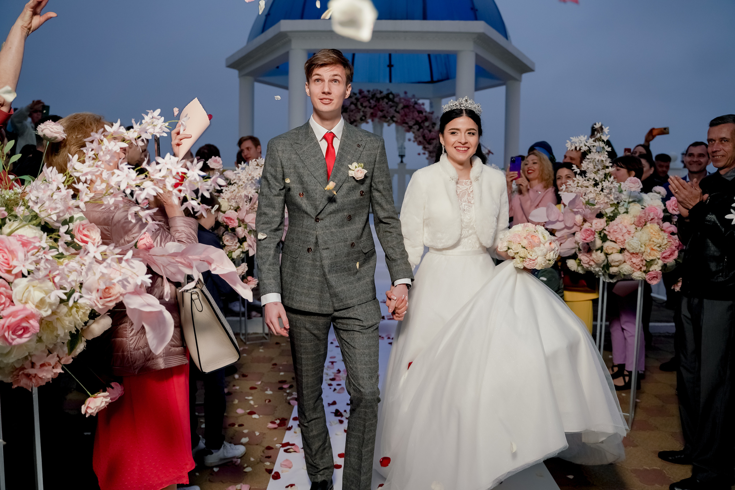 Александр и Виктория. Свадебный фотограф город Сочи Красная Поляна Адлер