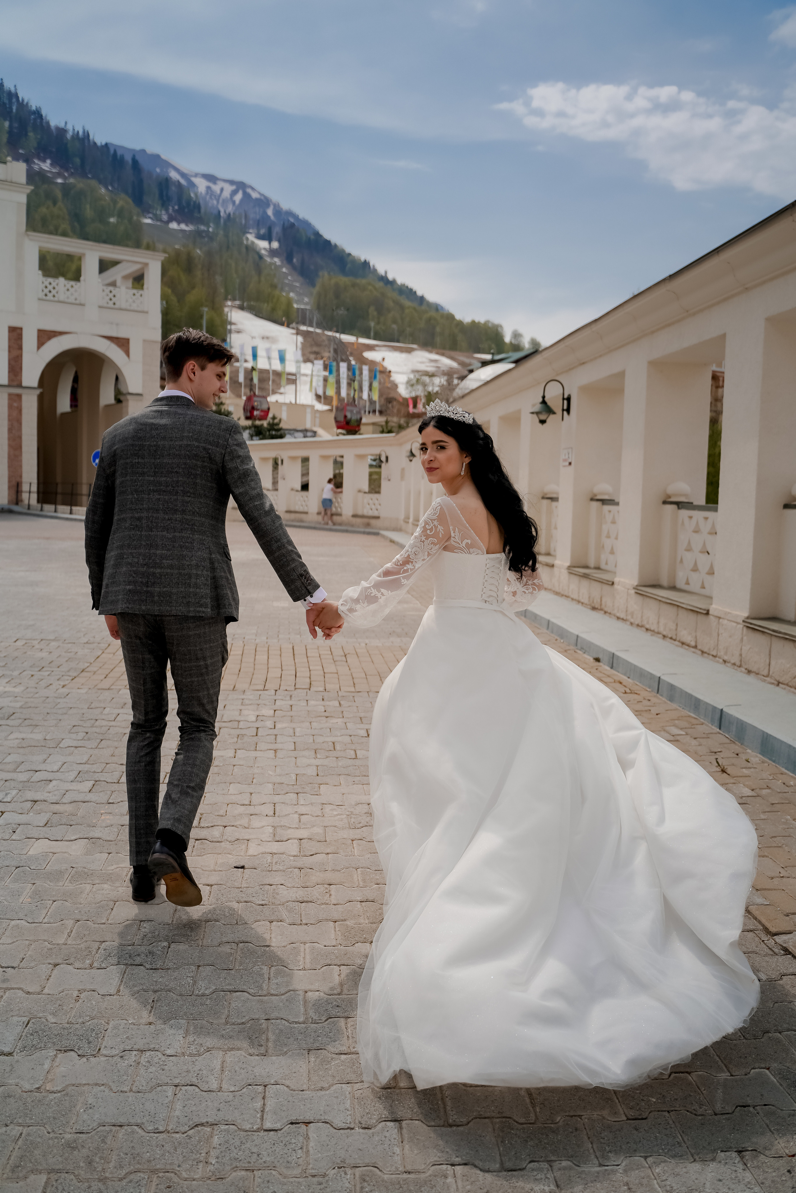 Александр и Виктория. Свадебный фотограф город Сочи Красная Поляна Адлер