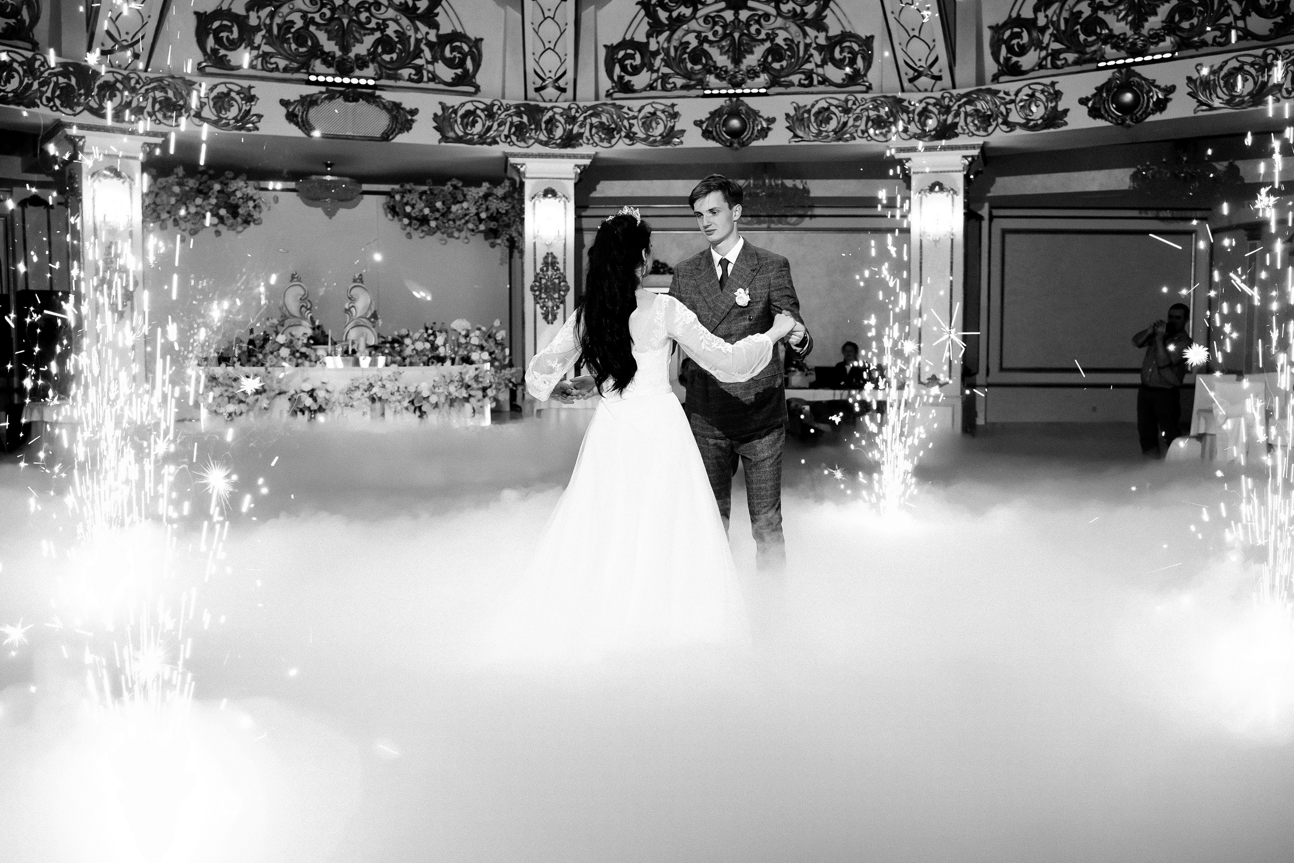 Александр и Виктория. Свадебный фотограф город Сочи Красная Поляна Адлер