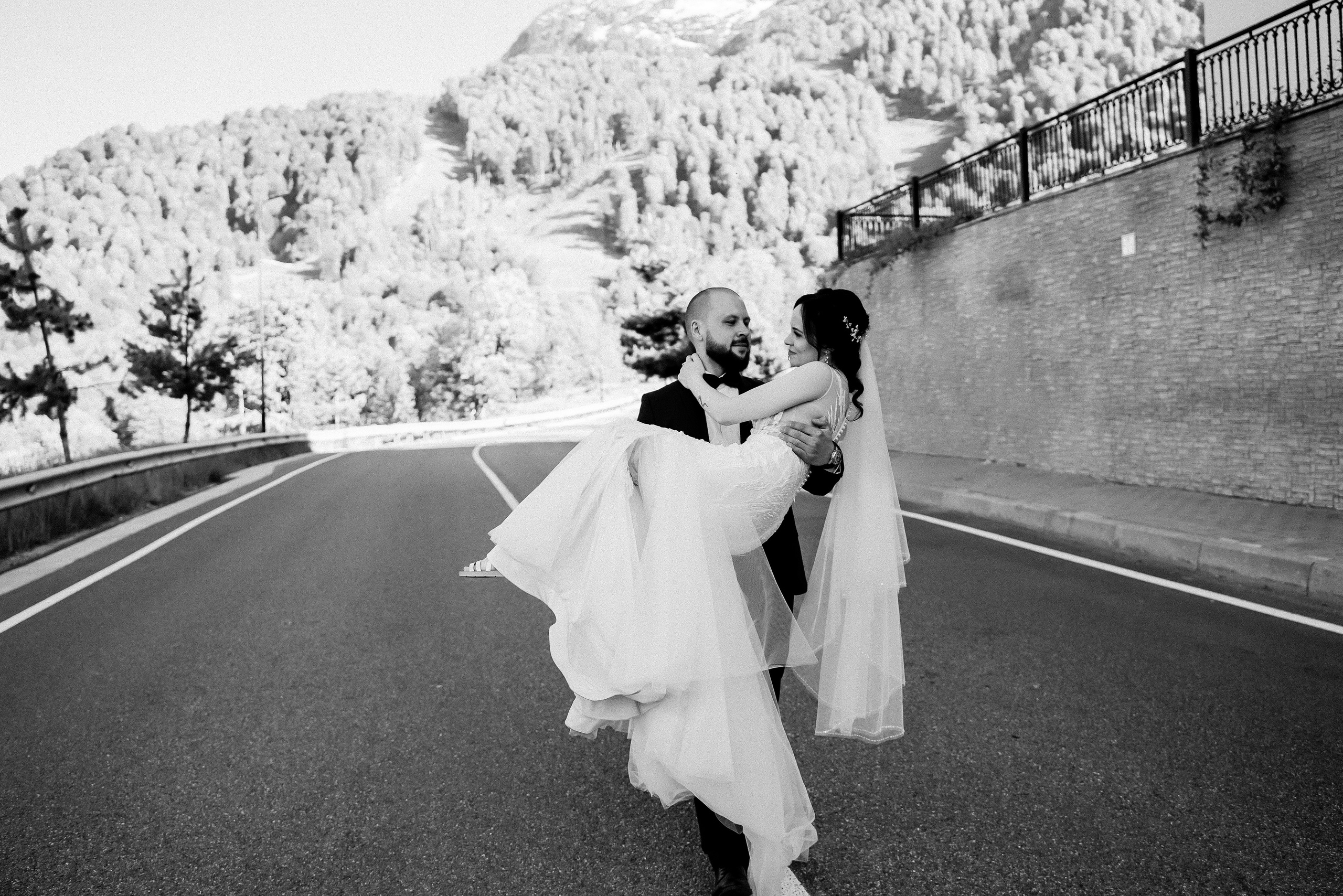 Владимир & Марина. Свадебный фотограф город Сочи Красная Поляна Адлер