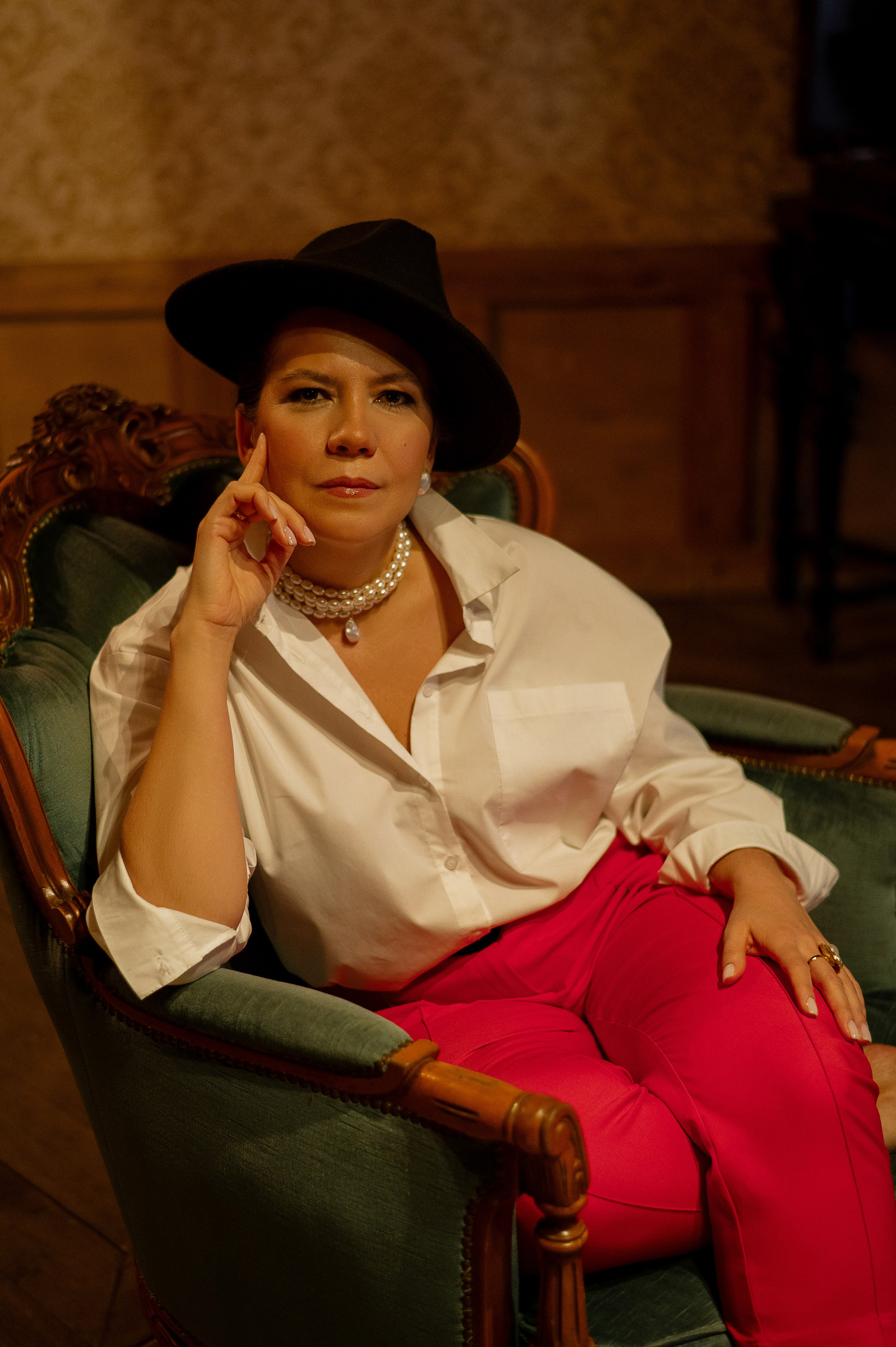 Студийная фотосессия со стилистом Питер. Женский фотограф Санкт-Петербург Александра Колий