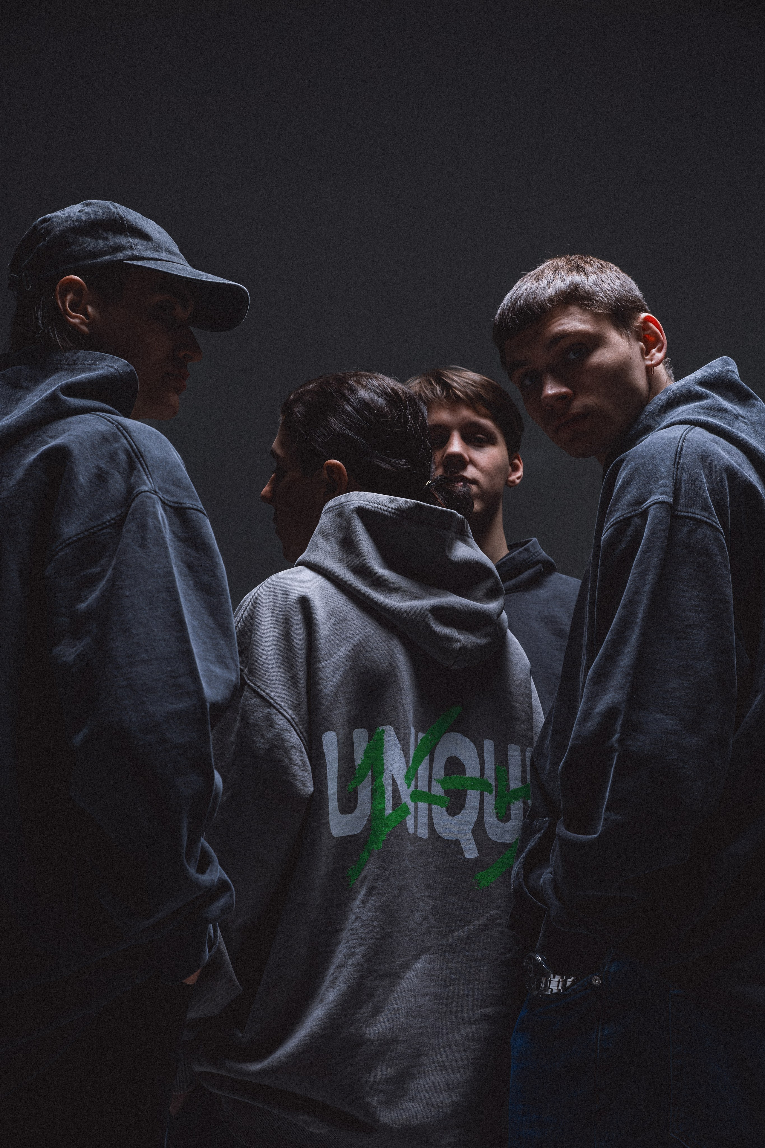 UNIQUE | MERCH. Фотограф Владивосток Ян Паклин