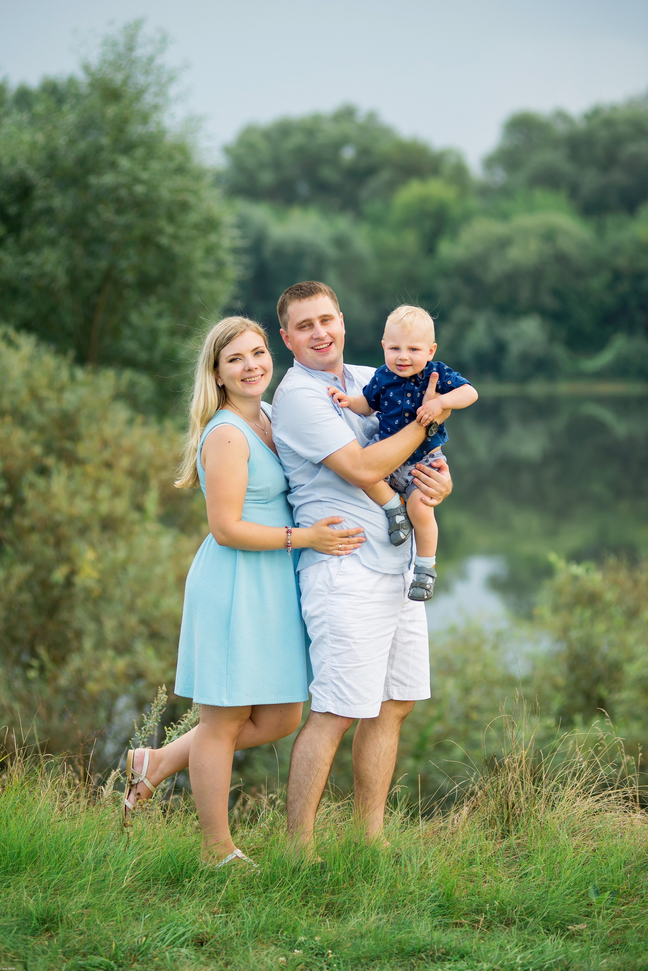 Вова, Маша и маленький Серёжа. Свадебный фотограф в Рязани Вагнер Владимир