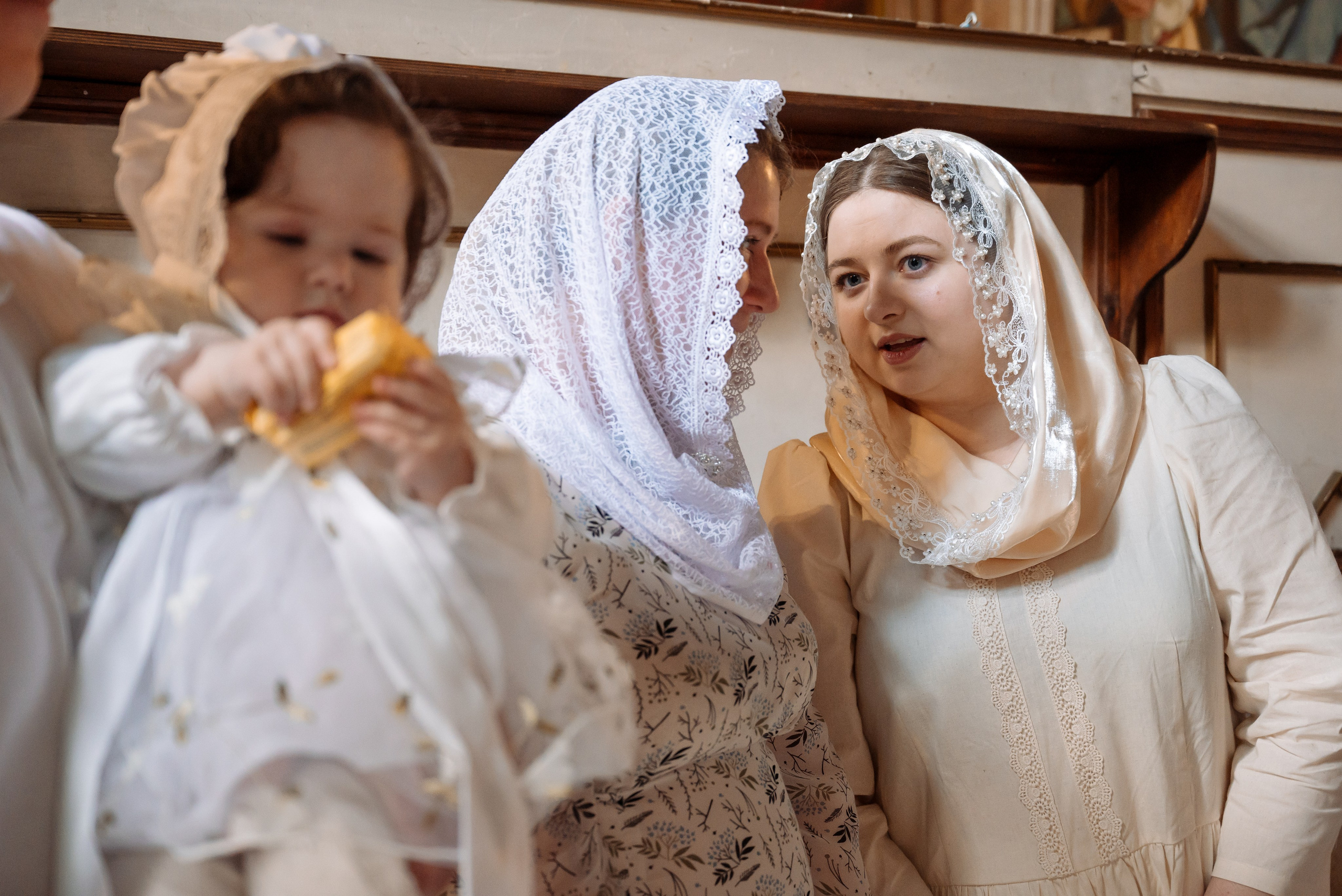 Фотосъёмка крещения. Анастасия Петрович фотограф, фотокорреспондент в Москве и Санкт-Петербурге. Фотосъёмка репортажа, мероприятия, корпоративная съёмка, контент