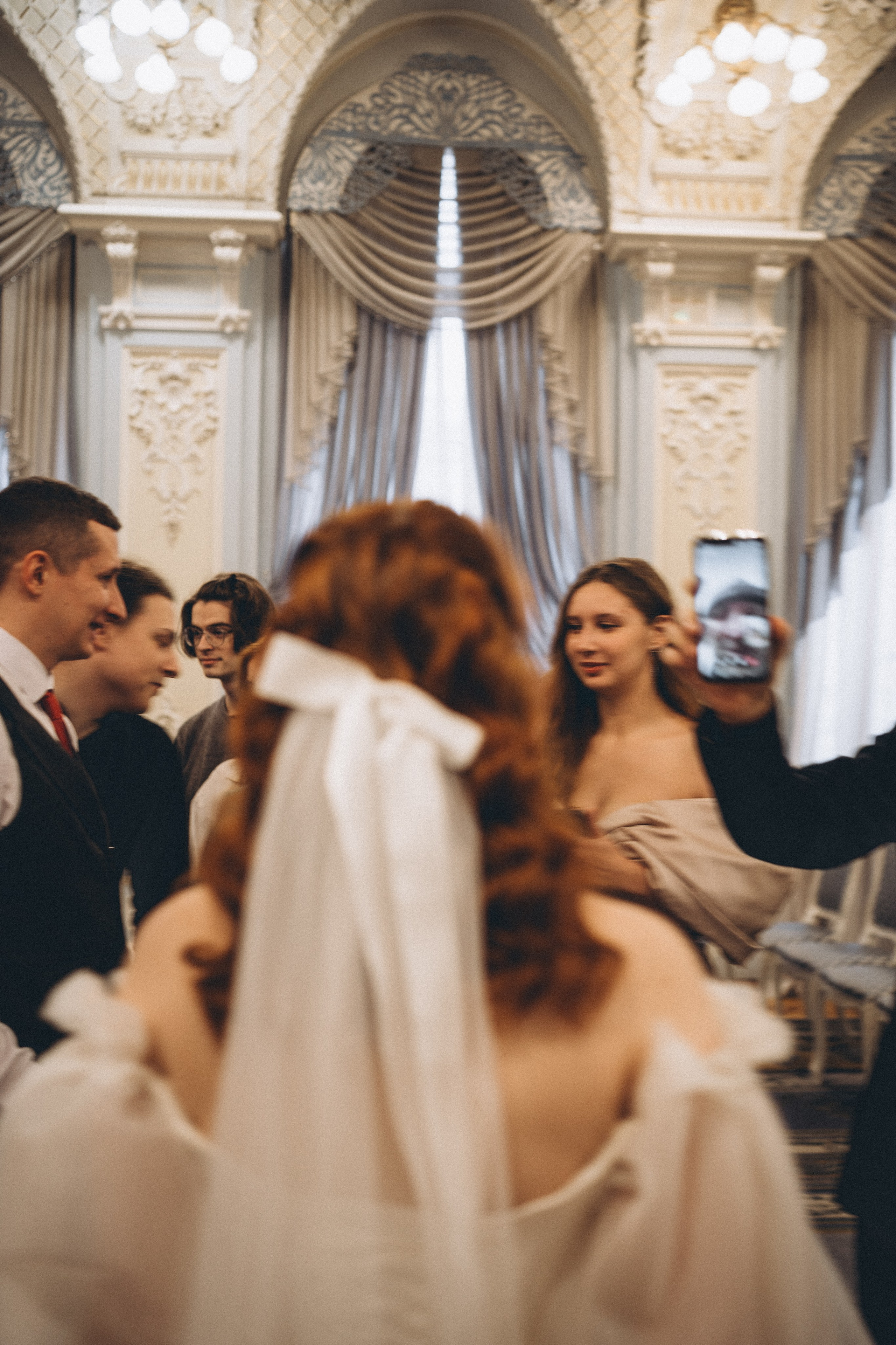 СВАДЕБНАЯ СЬЕМКА ВО ВТОРОМ ДВОРЦЕ С ГОСТЯМИ И ПРОГУЛКА В ТАВРИЧЕСКОМ САДУ. Профессиональный фотограф, Санкт-Петербург — Виктория Богомолова