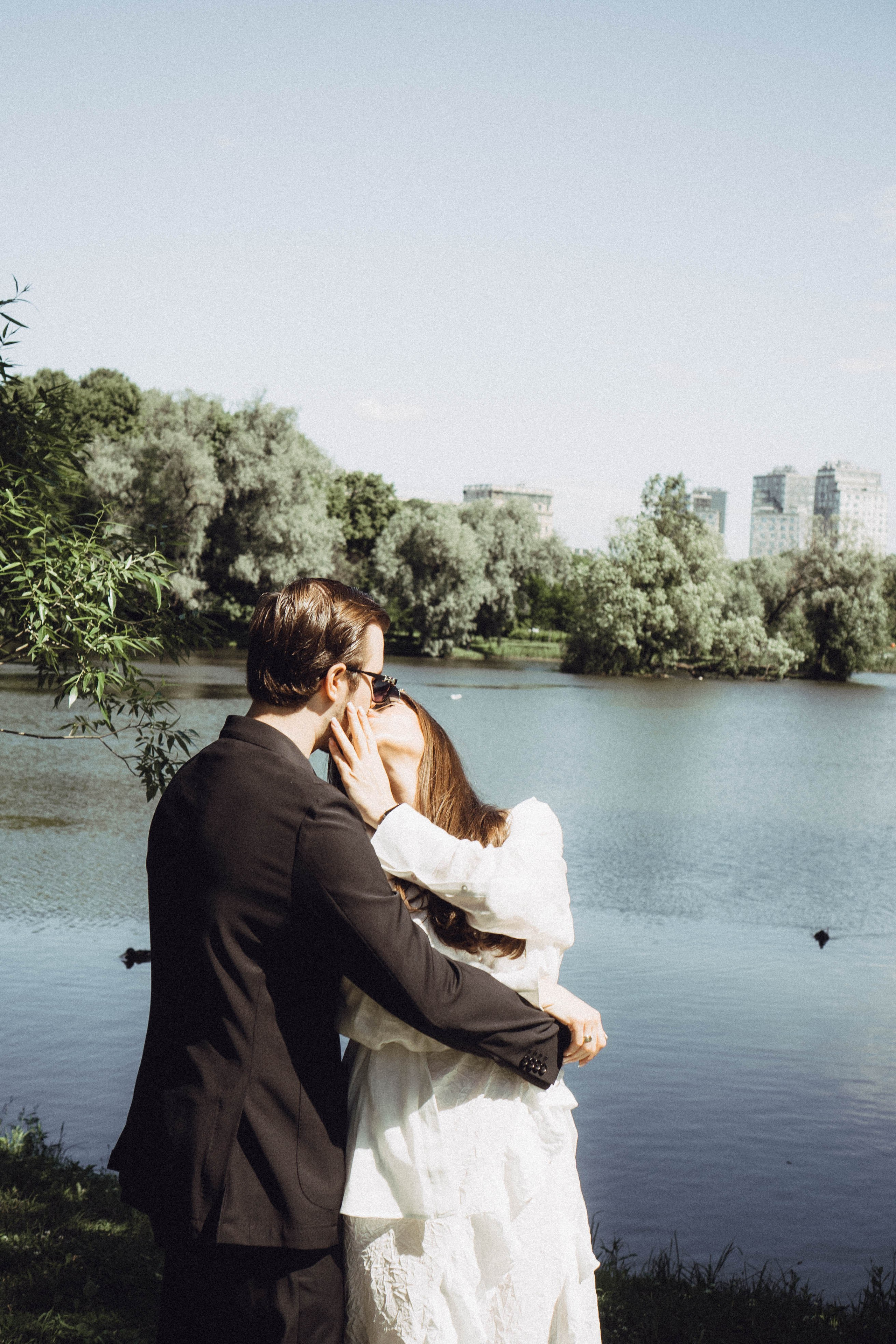 СВАДЕБНАЯ СЬЕМКА В ПАРКЕ ПОБЕДЫ И ПРОГУЛКА ПО МОСКОВСКОМУ ПРОСПЕКТУ. Профессиональный фотограф, Санкт-Петербург — Виктория Богомолова