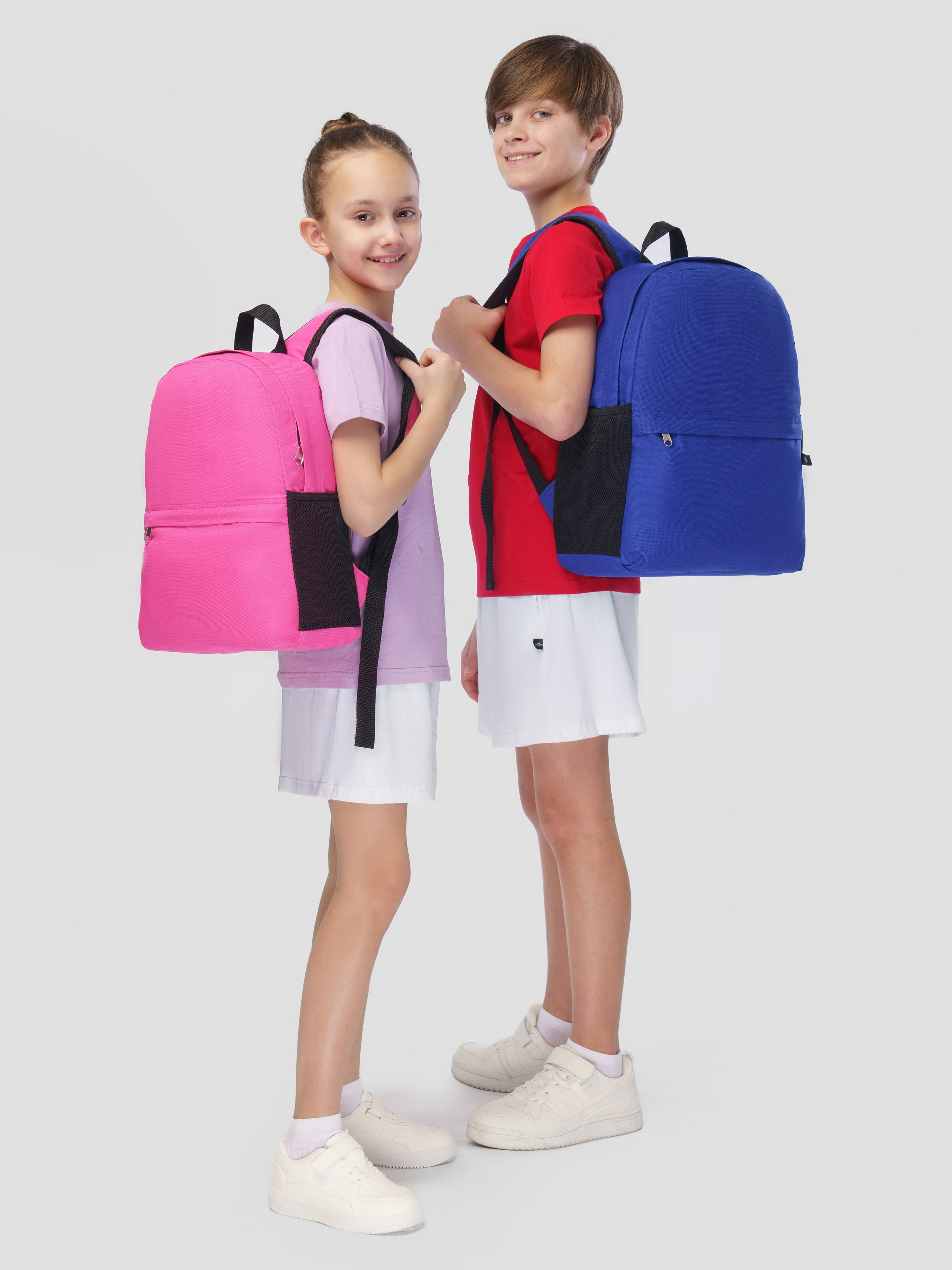 Дети (каталог). КЕД Студия-контент агентство полного цикла СПБ. Создаём фото, видео и контент, который помогает брендам и селлерам продавать больше